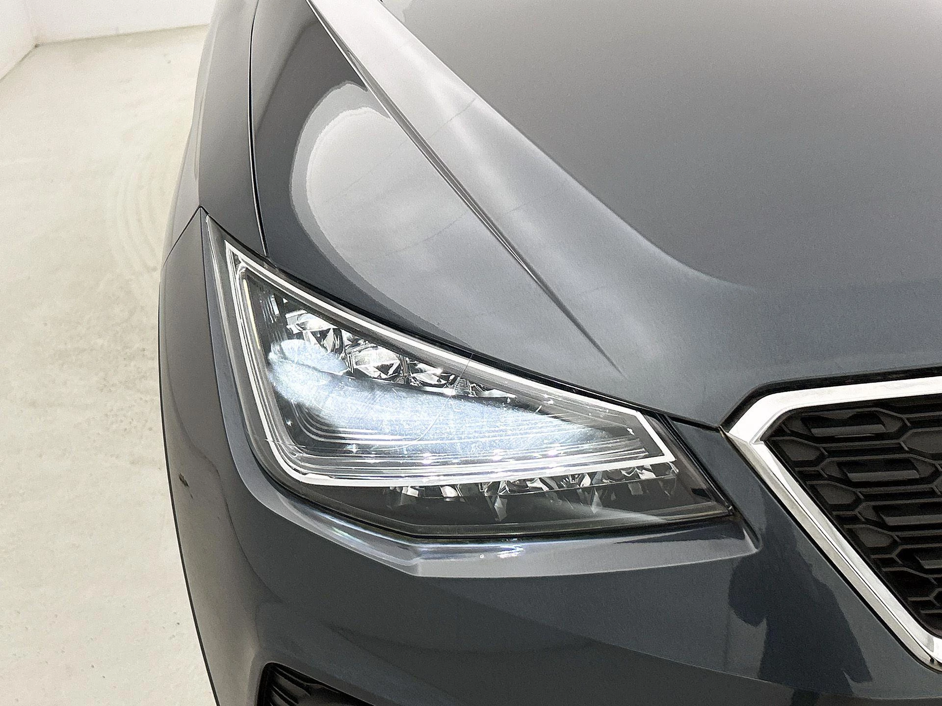 SEAT-Arona-image-13