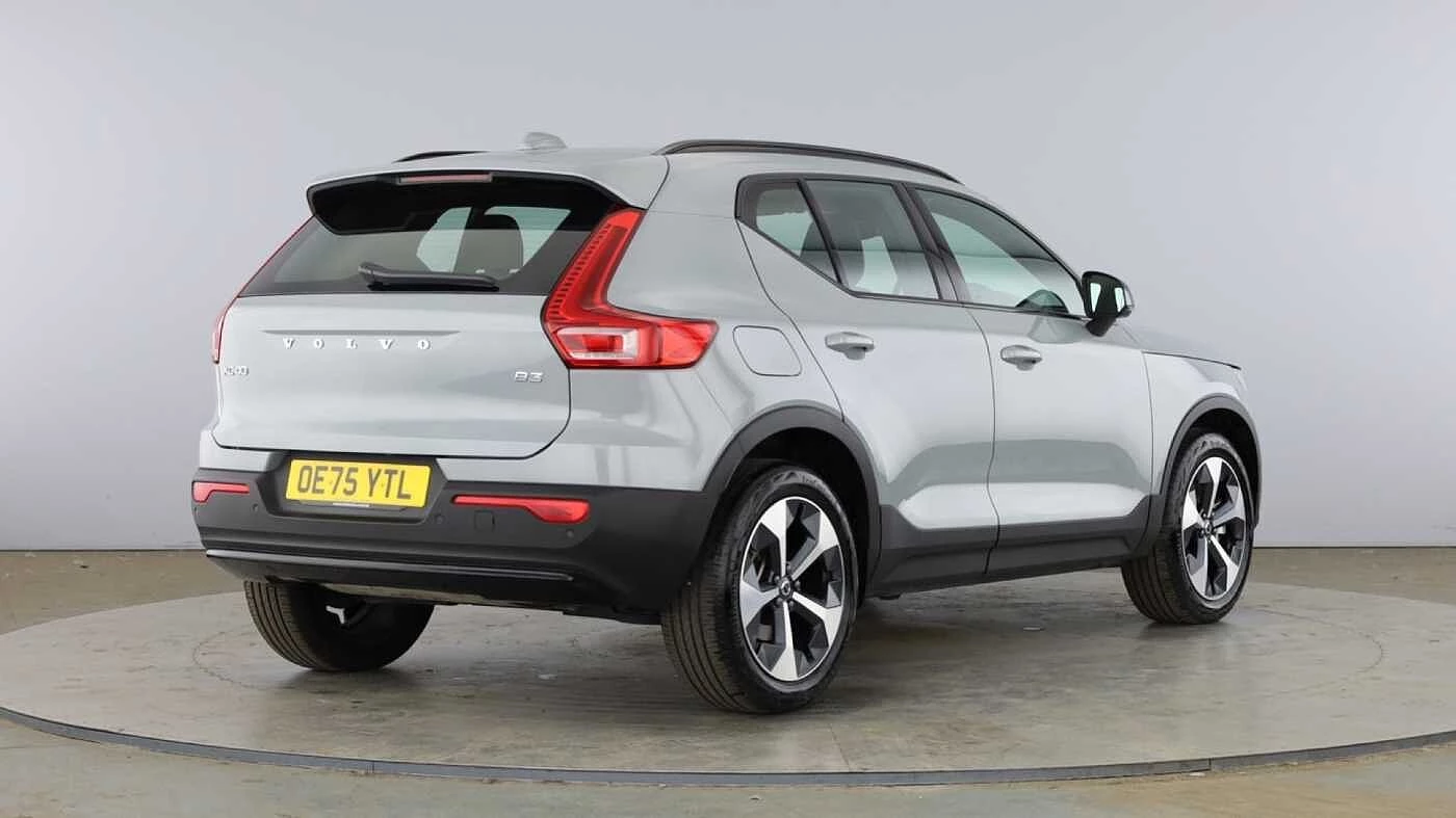Volvo-XC40-image-2