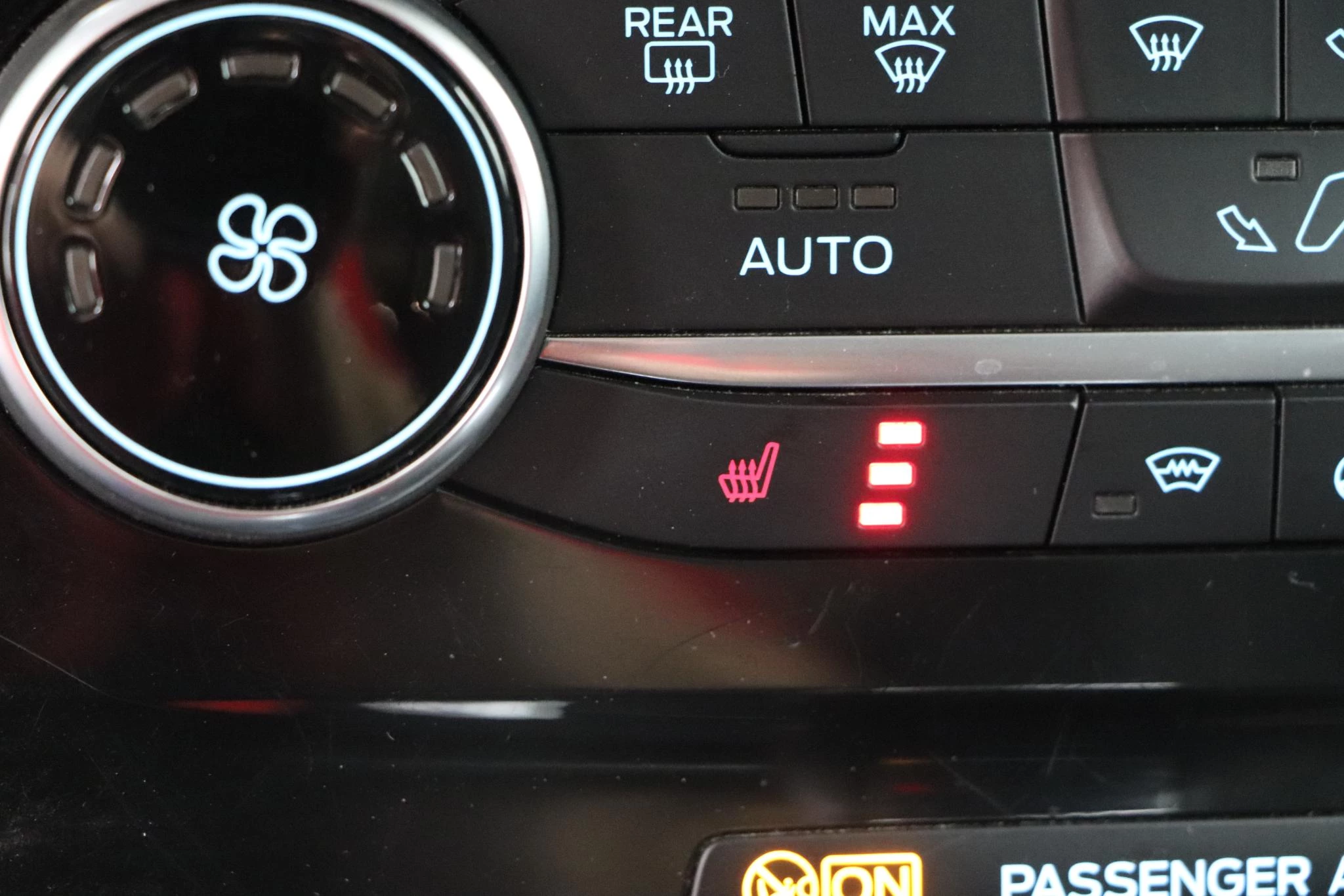 Ford Puma Titanium Automaat|Wireless Charging|Winterpack