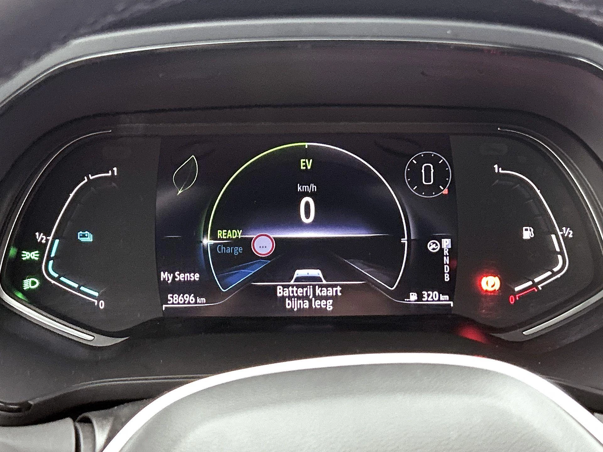 Renault-Captur-image-7