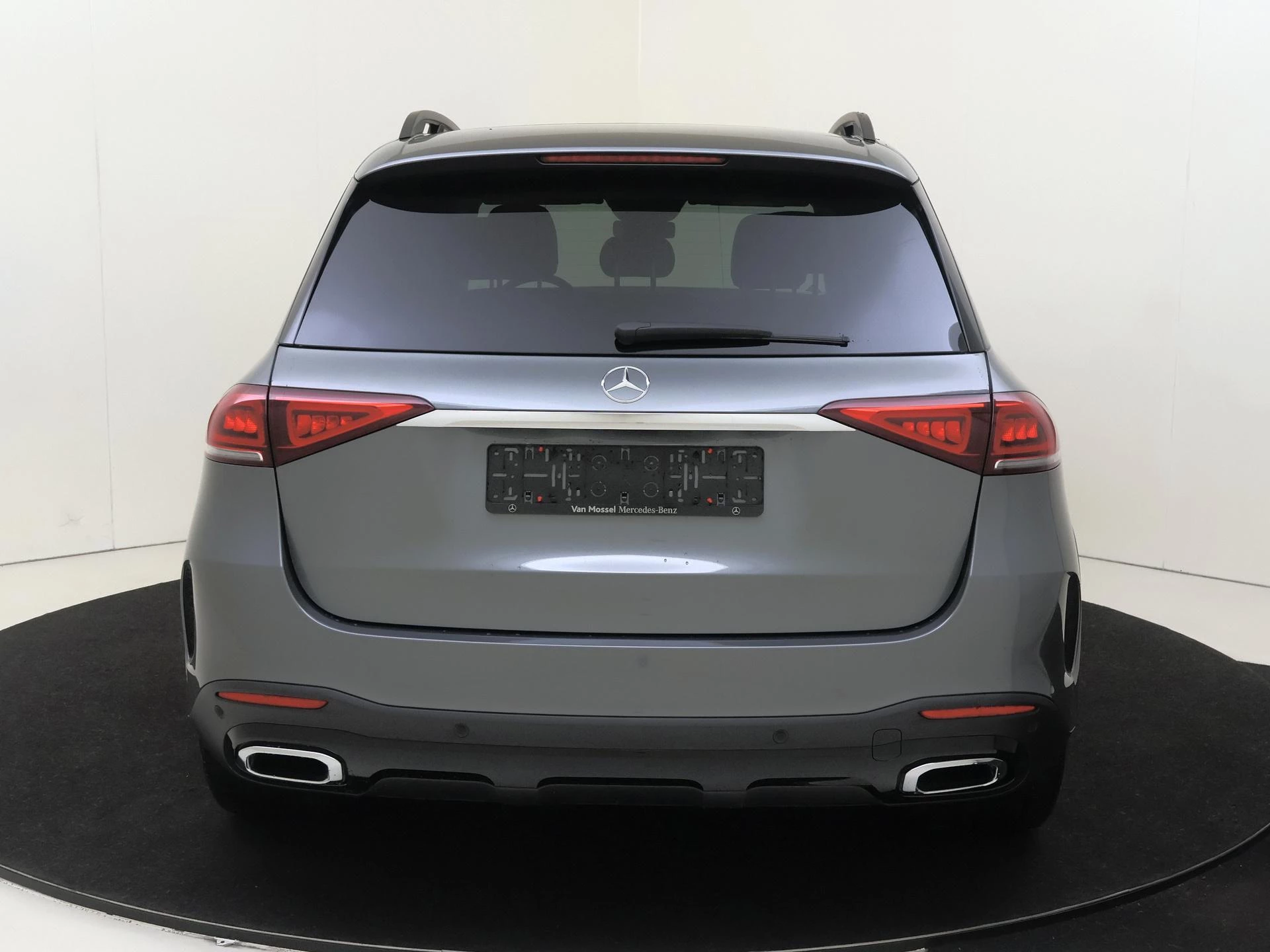 Mercedes-Benz-GLE-image-6