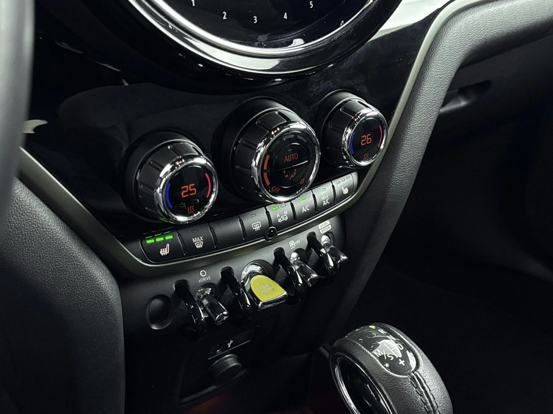 MINI-Countryman-image-14