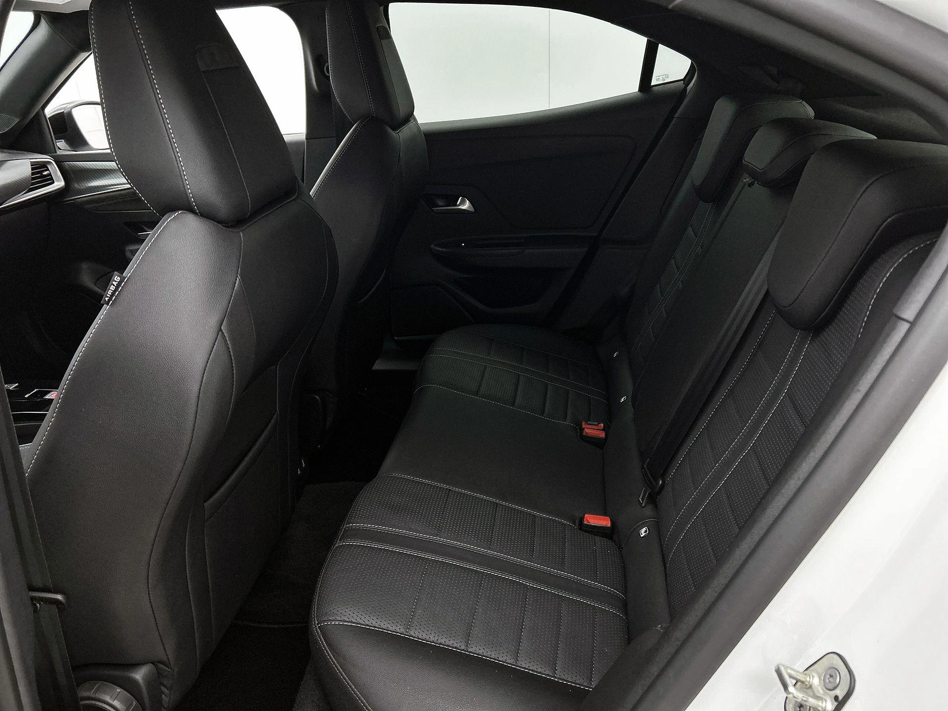Opel-Mokka-e-image-27