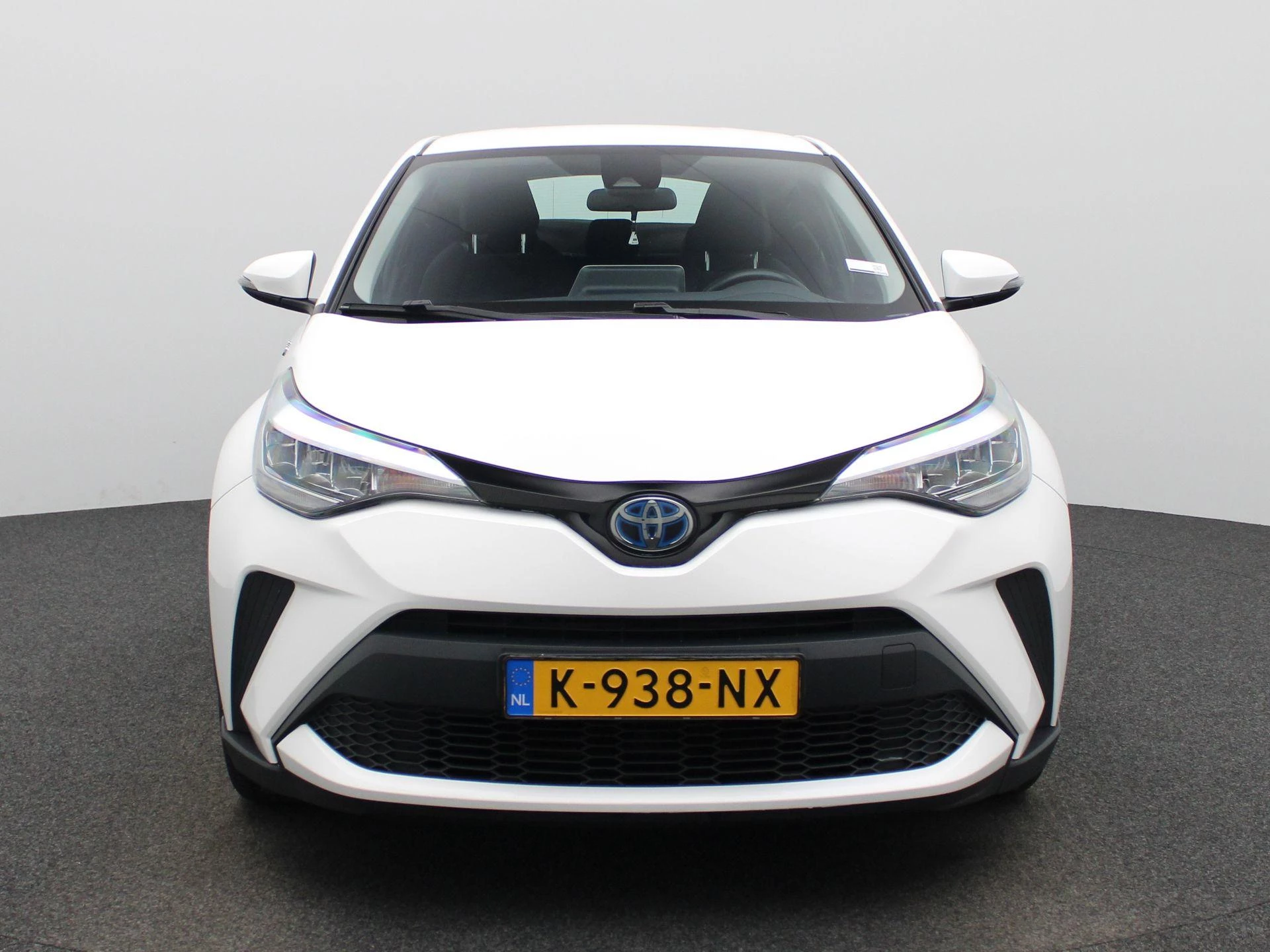 Toyota-C-HR-image-2