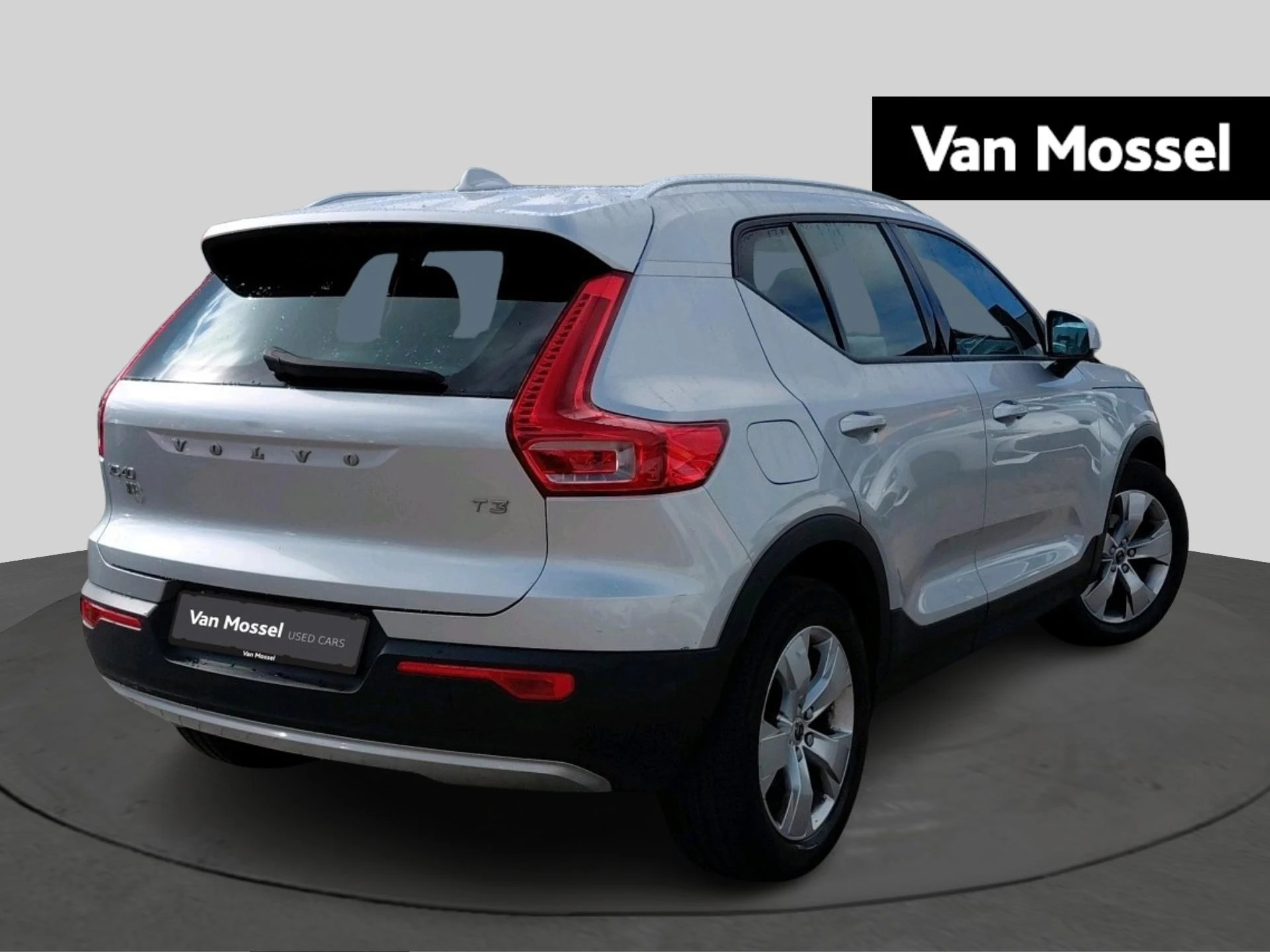 Volvo-XC40-image-3