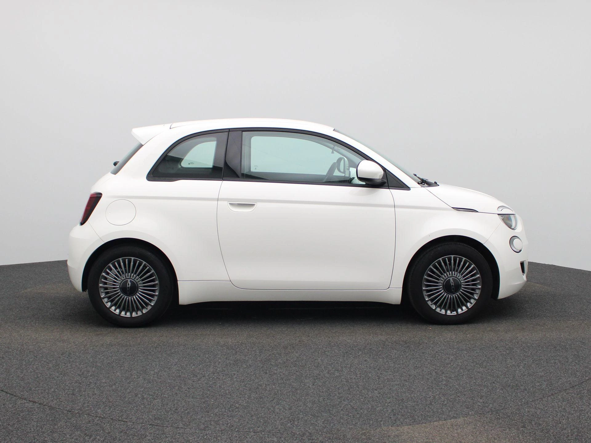 Fiat-500-image-5