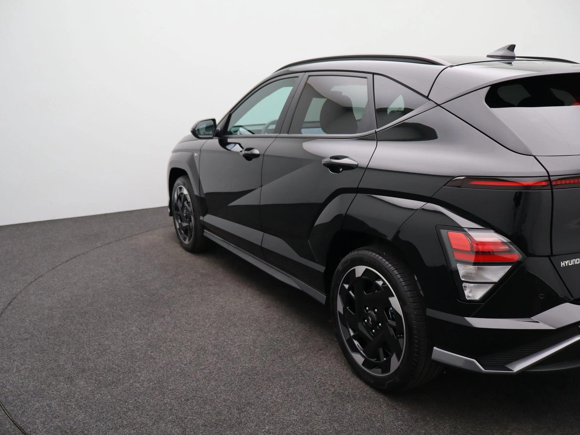Hyundai-Kona-image-37