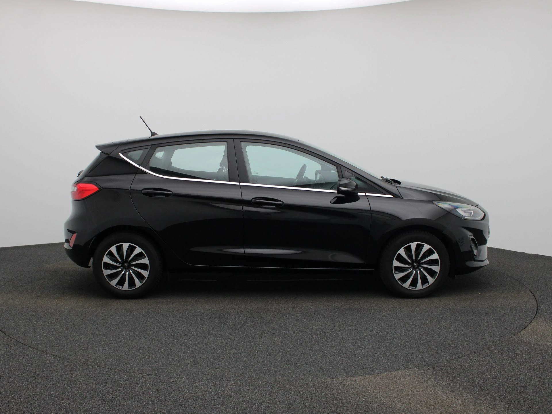 Ford-Fiesta-image-5