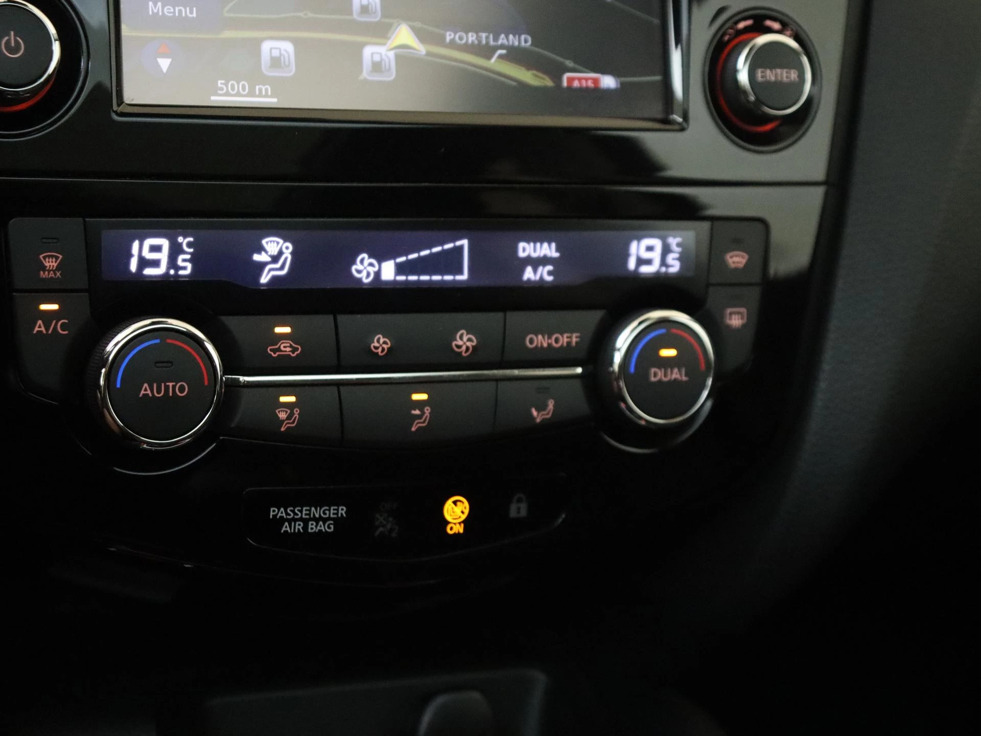 Nissan-QASHQAI-image-18