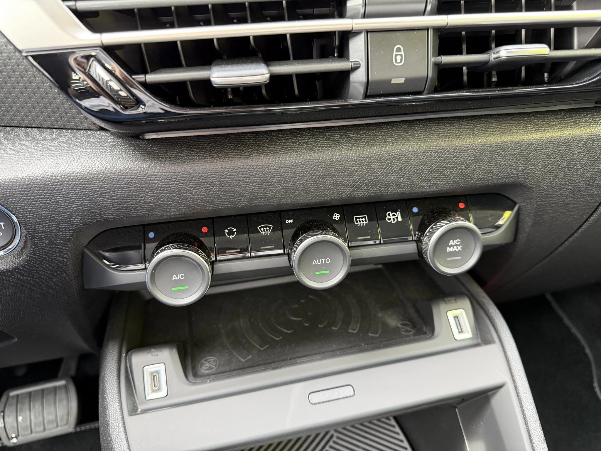 Citroën-C4-image-12