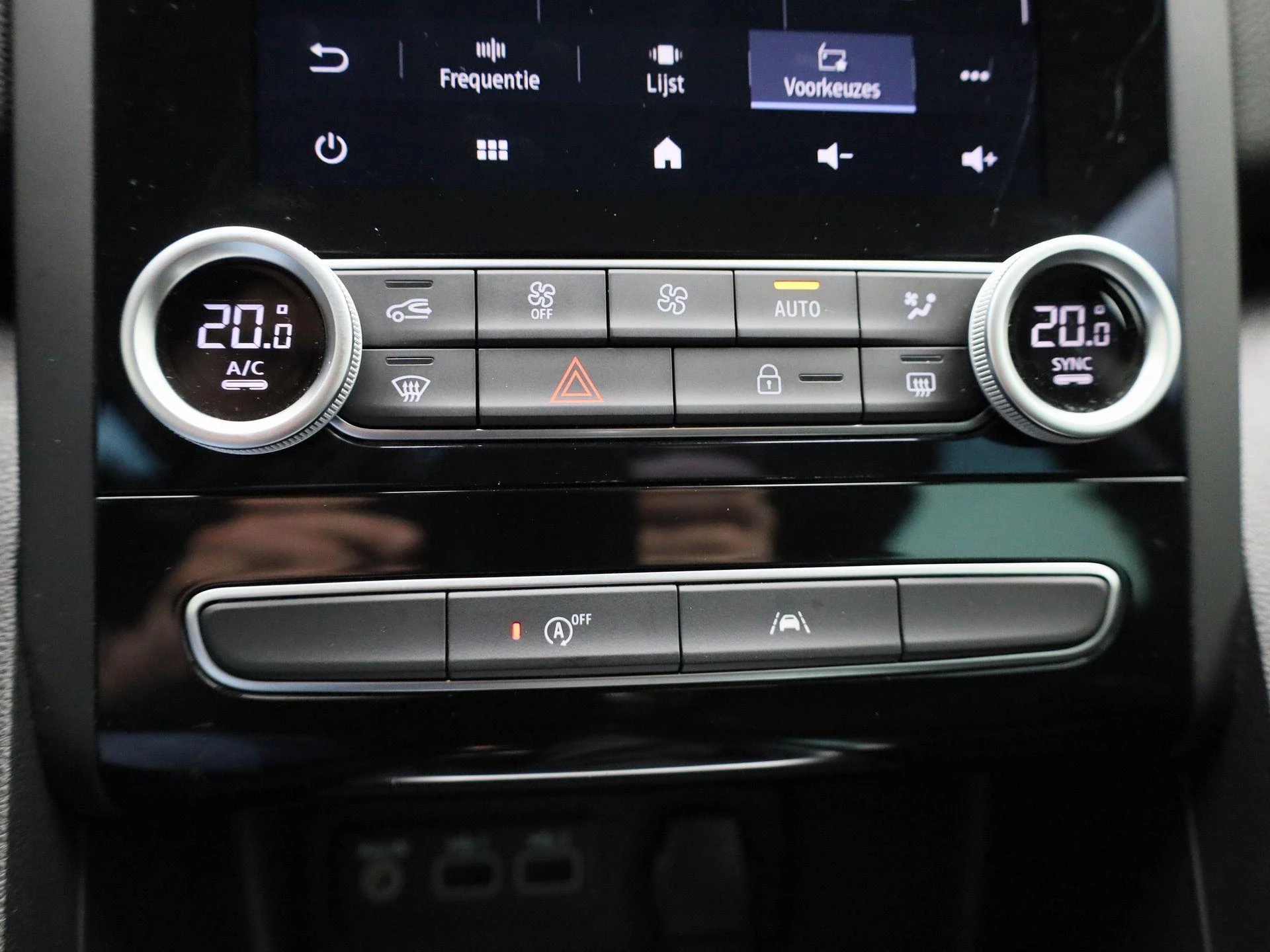Renault-Mégane-image-24
