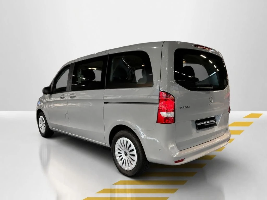Mercedes-Benz-V-Klasse 220-image-7