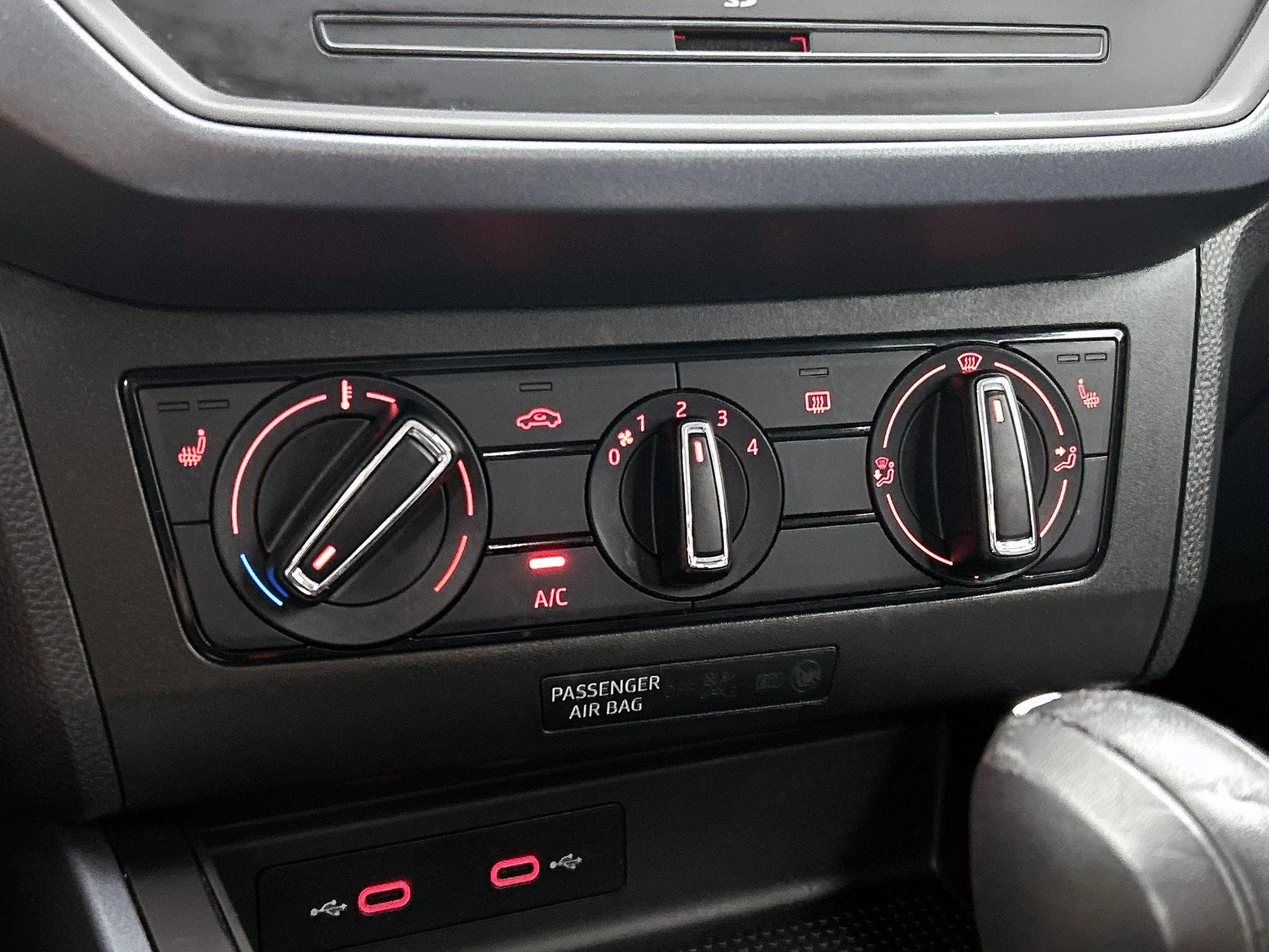 SEAT Arona 1.0 110PK DSG TSI Style