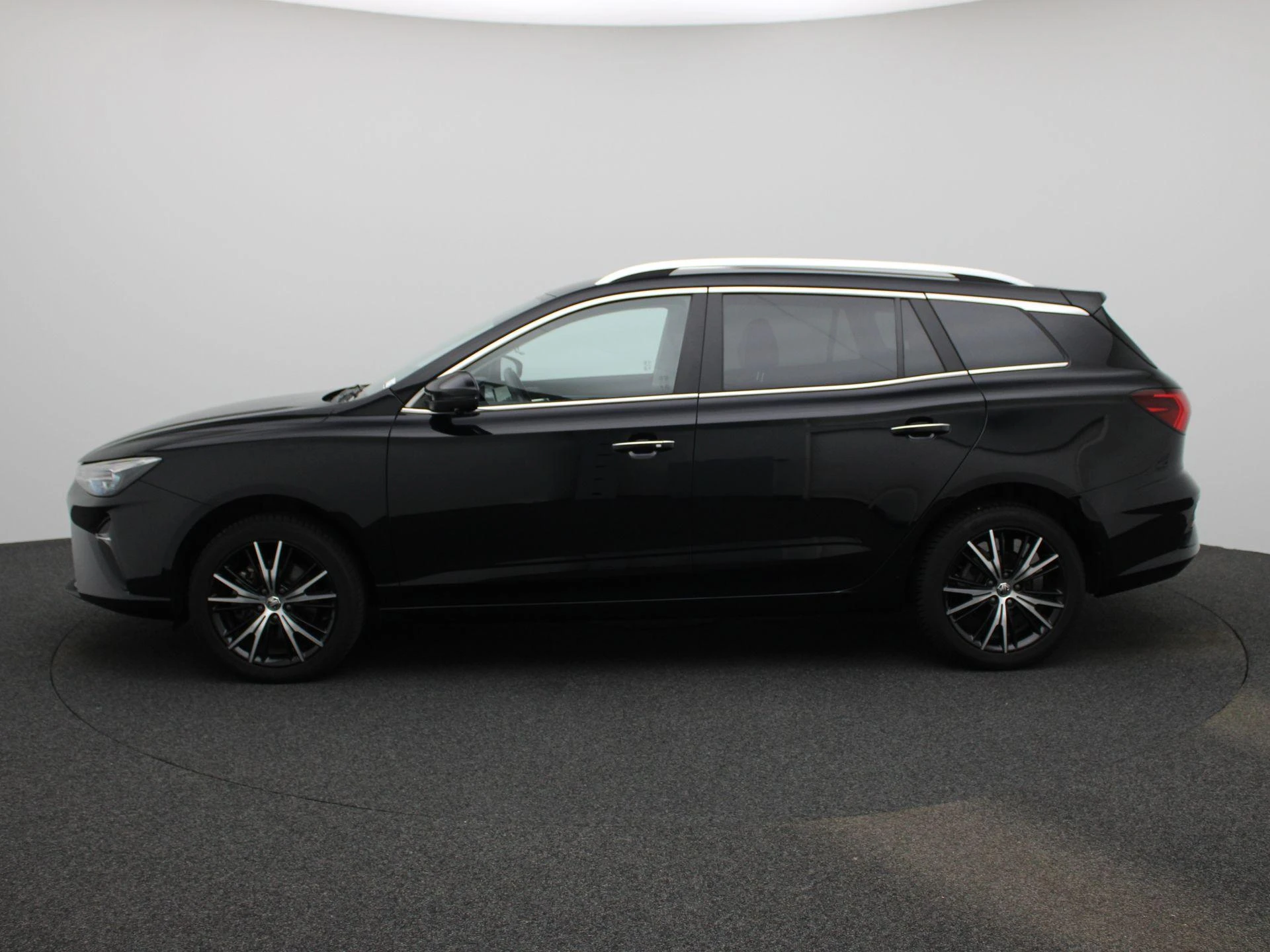 MG MG5 Electric Long Range Luxury 61 kWh