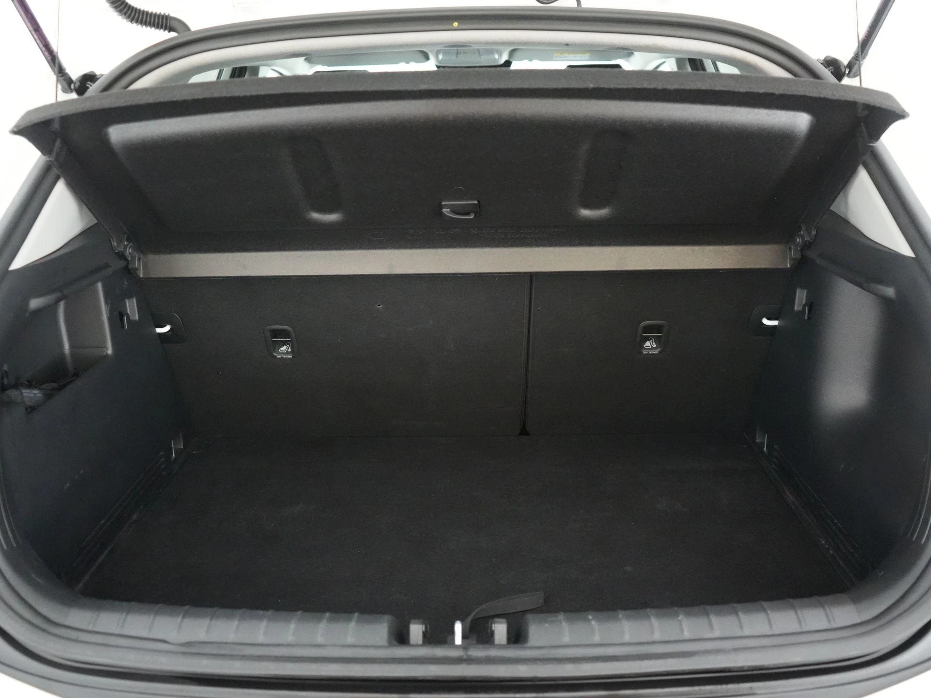 Kia-Stonic-image-8