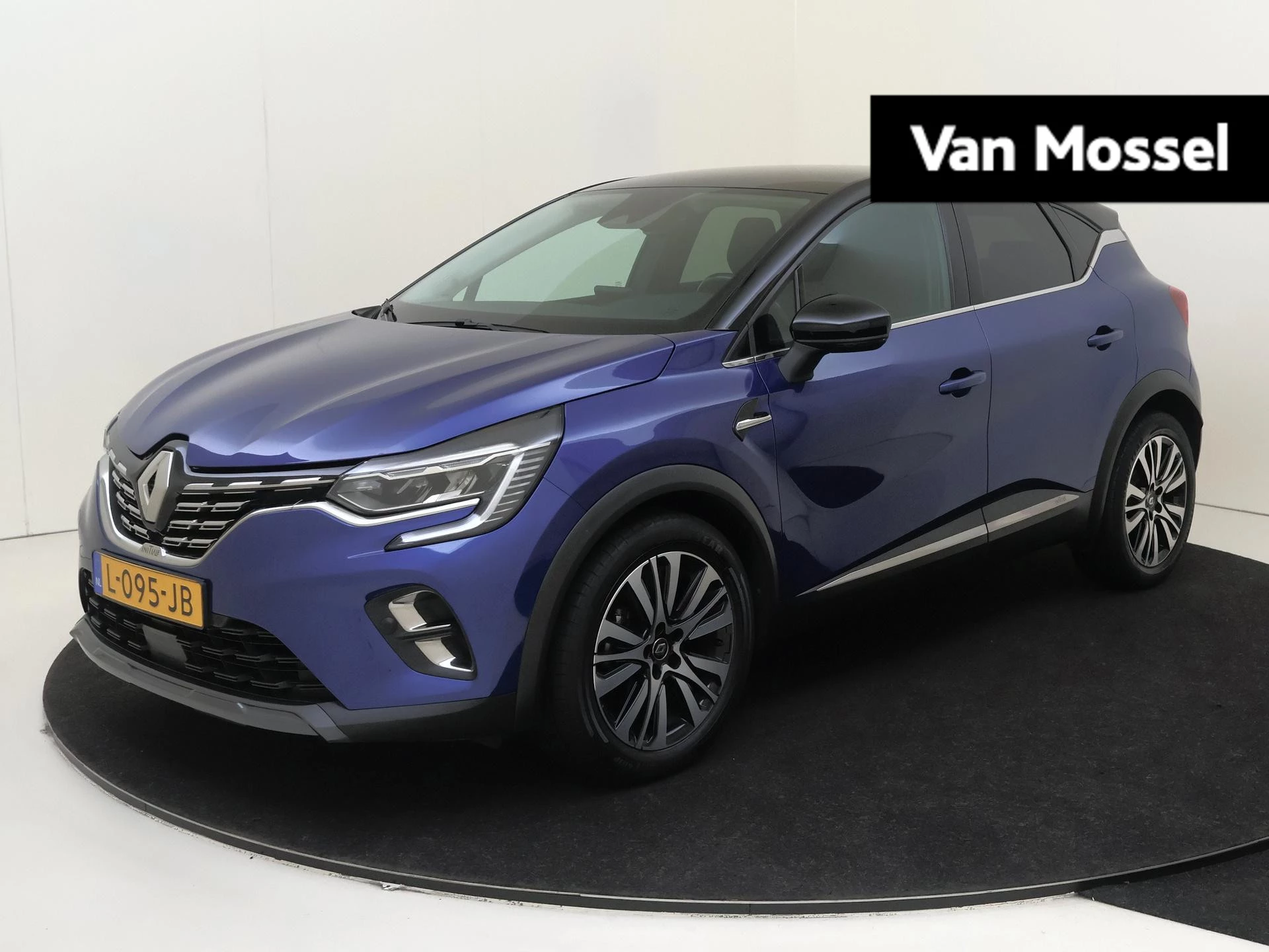 Renault-Captur-image-0