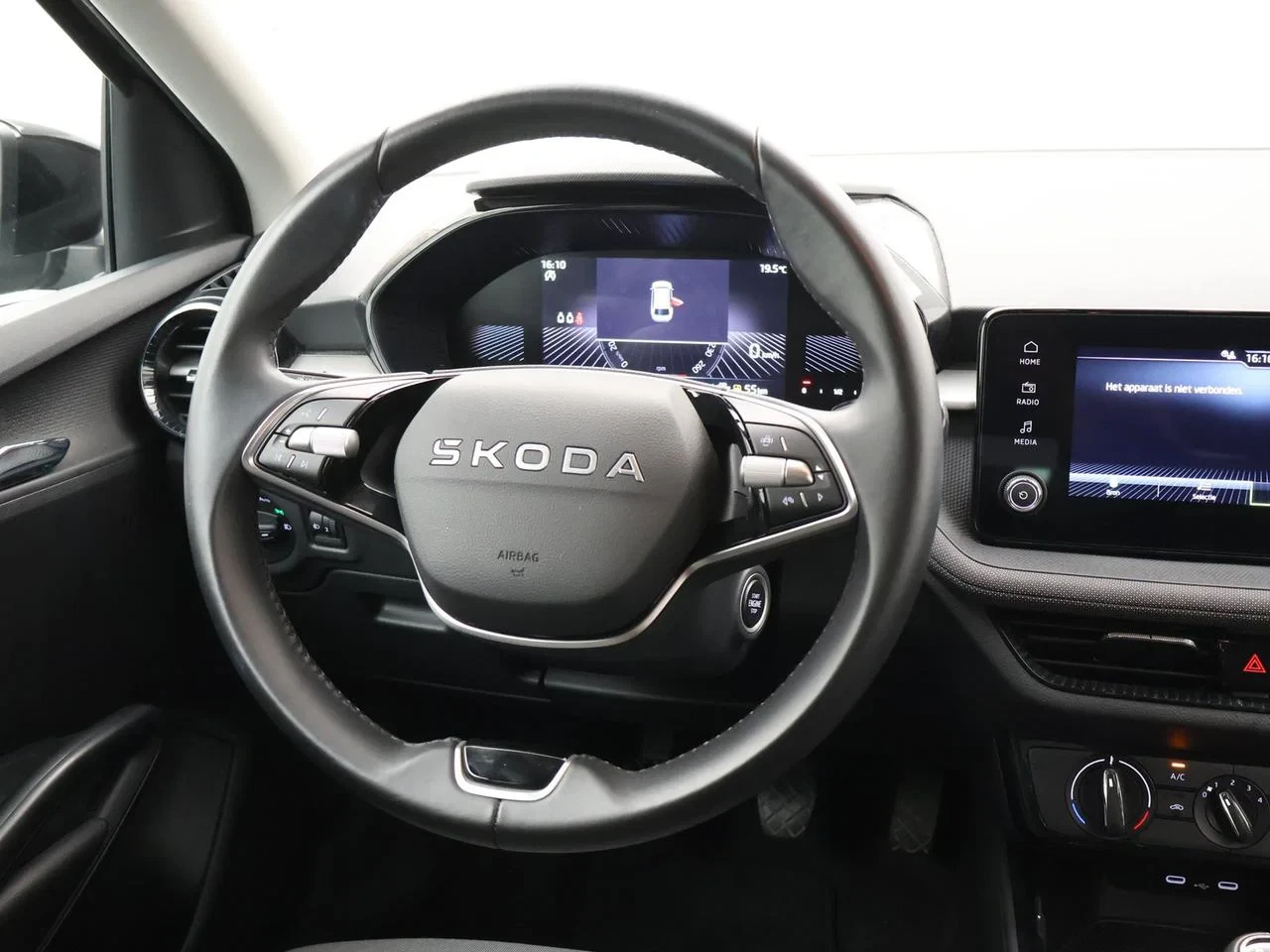 Škoda-Fabia-image-13