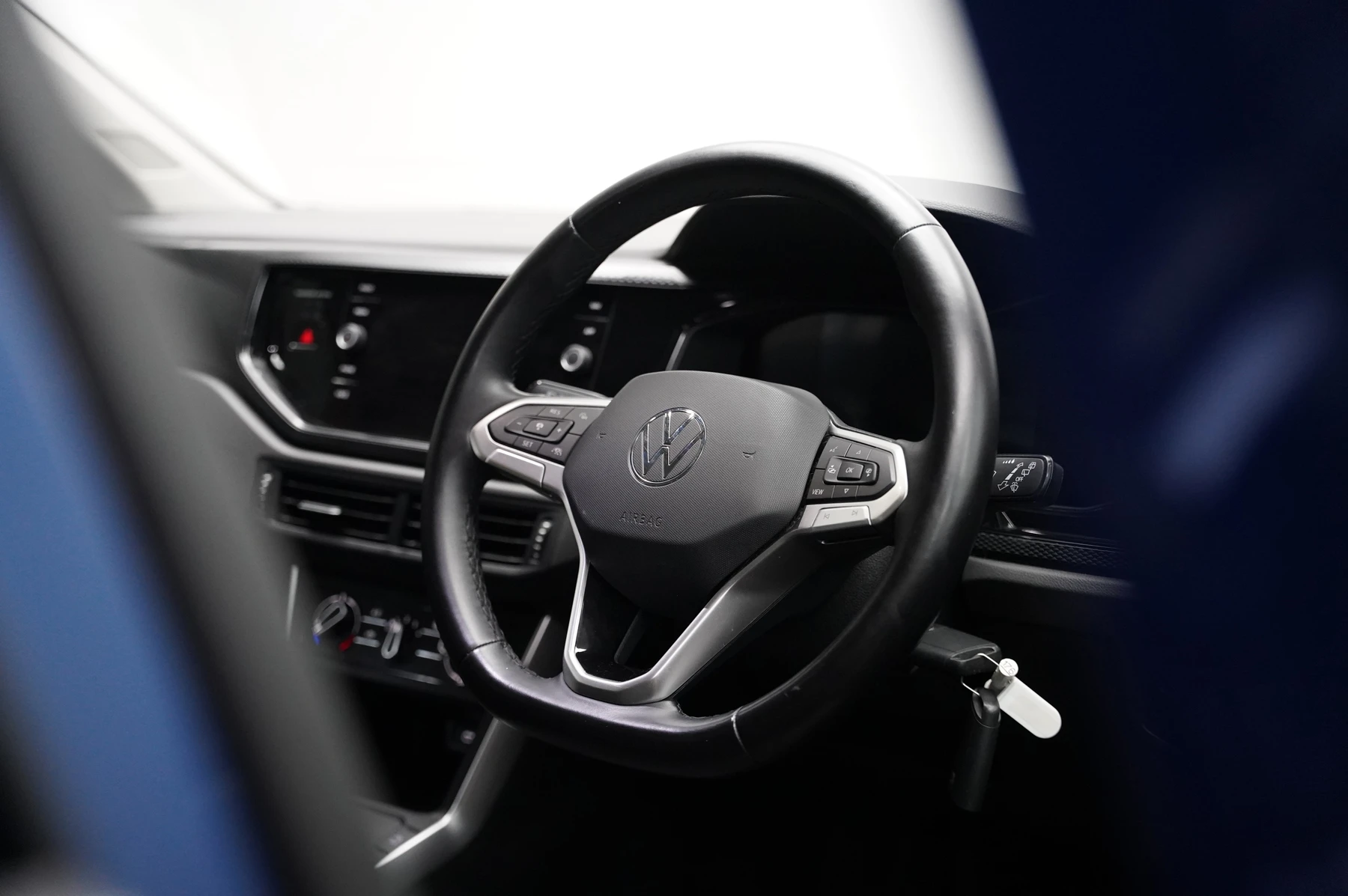 Volkswagen-Taigo-image-16