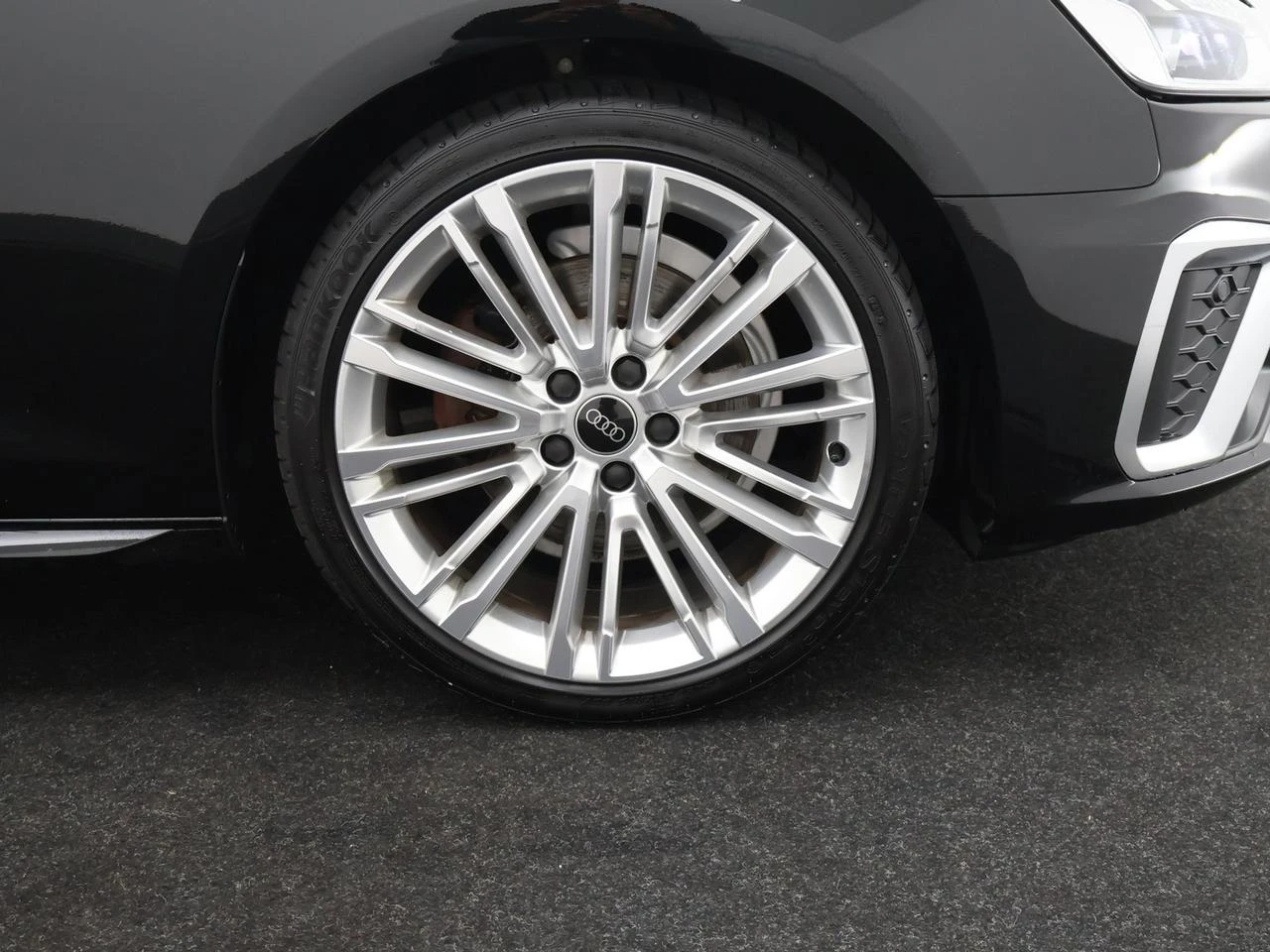 Audi-A4-image-8