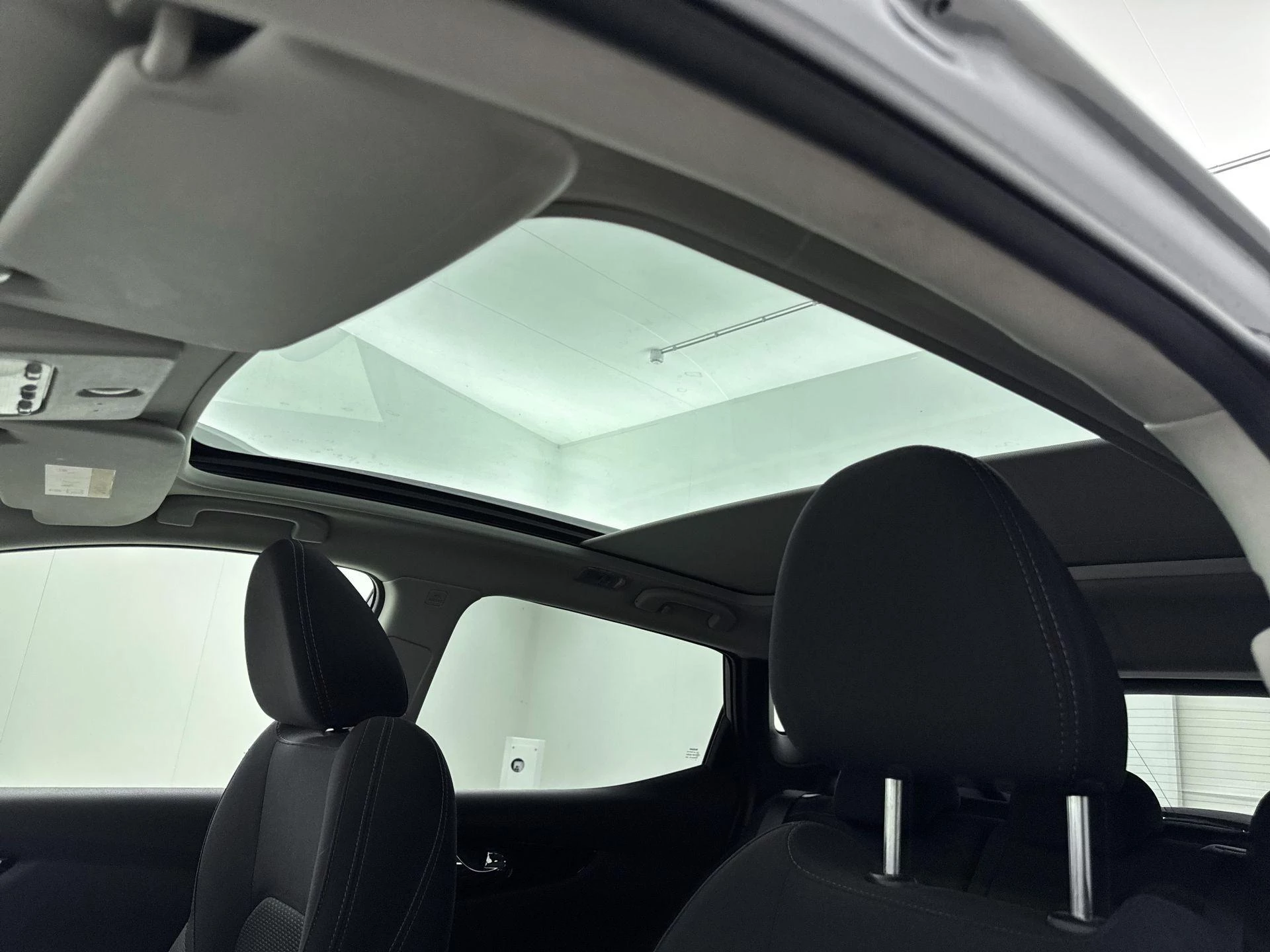 Nissan-QASHQAI-image-21