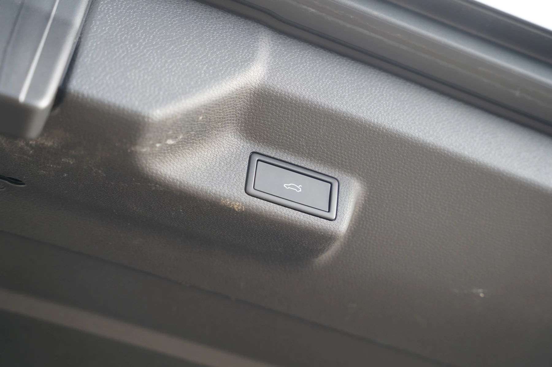 Volkswagen-ID. Buzz-image-34