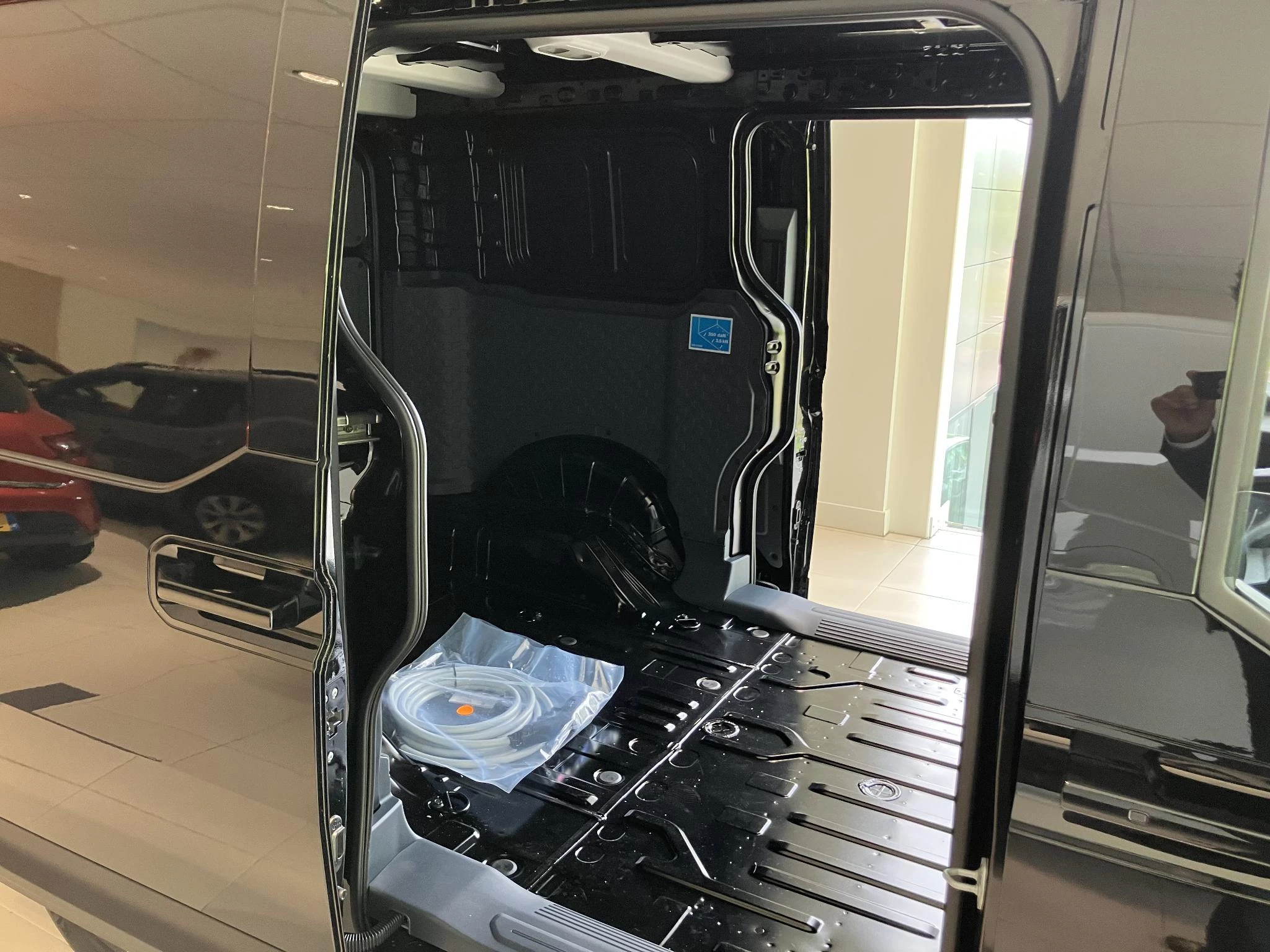 Kia-PV5-image-17
