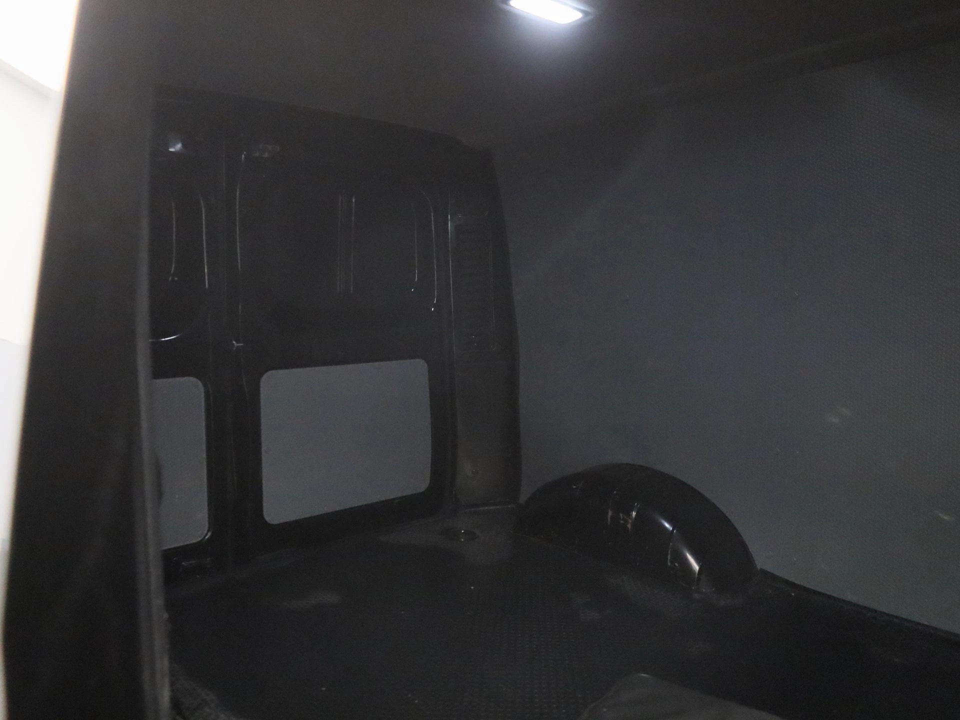 Maxus-eDeliver3-image-9