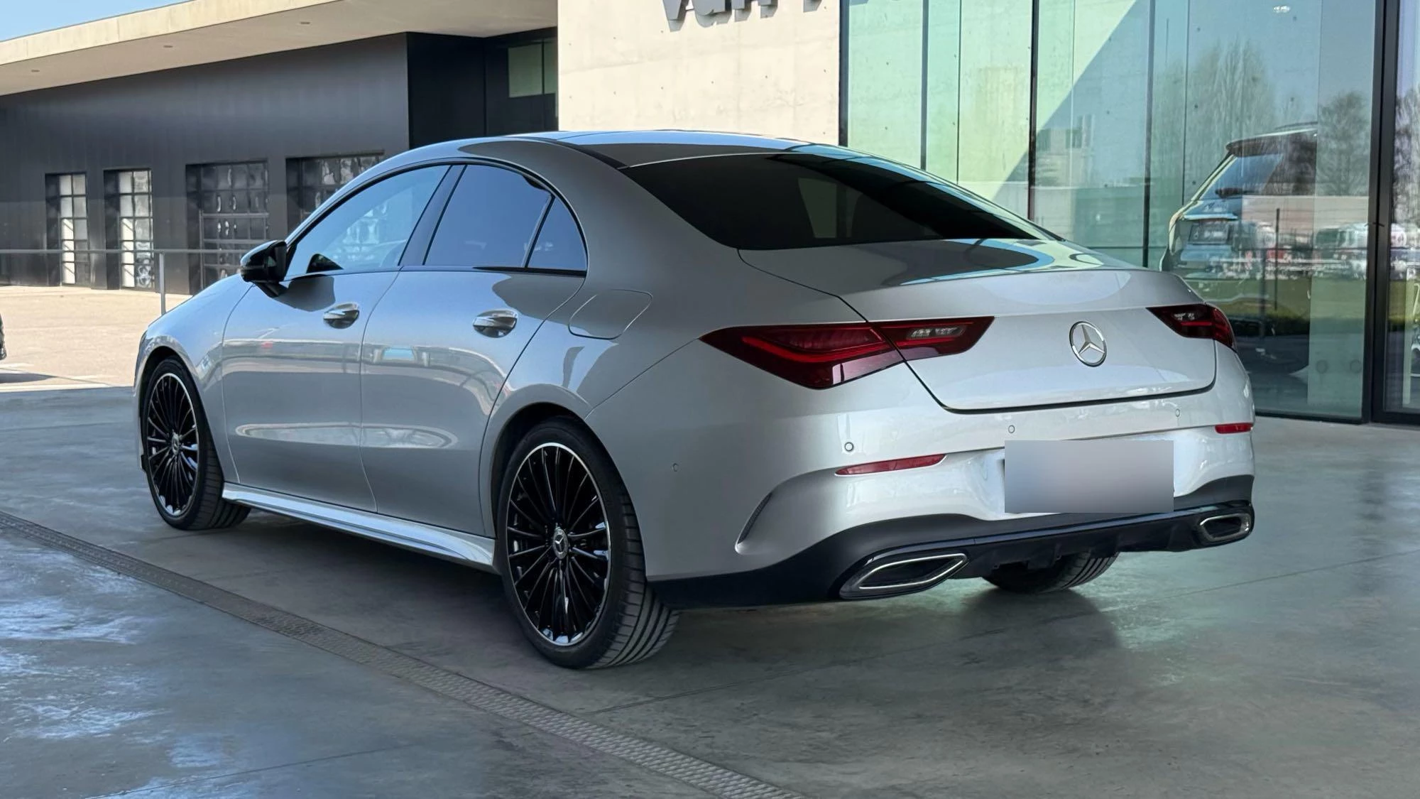 Mercedes-Benz CLA 200 Star Edition + AMG + PANORAMISCH DAK + TREKHAAK + KEY LESS +