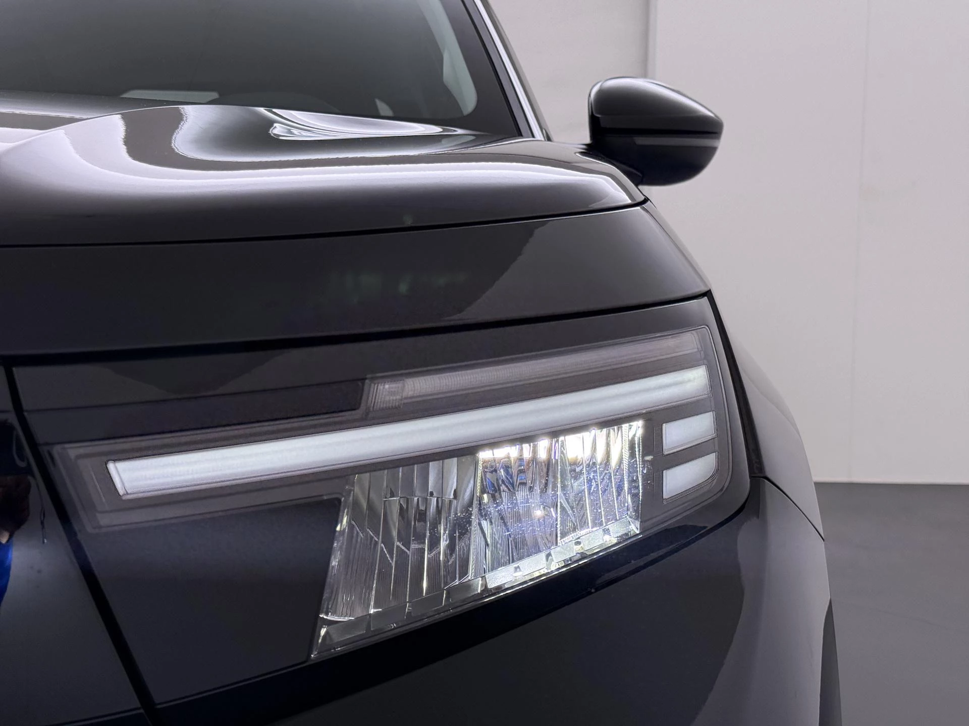Opel-Frontera-image-9