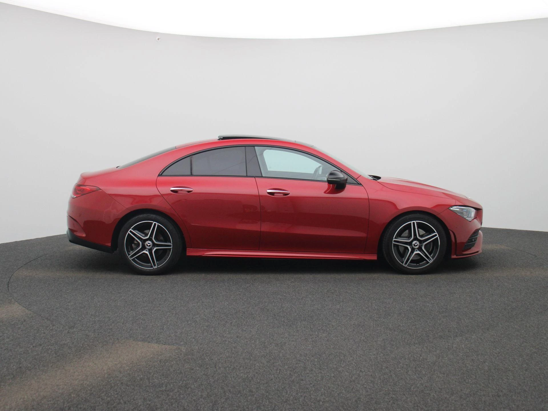 Mercedes-Benz CLA 200 Business Solution AMG