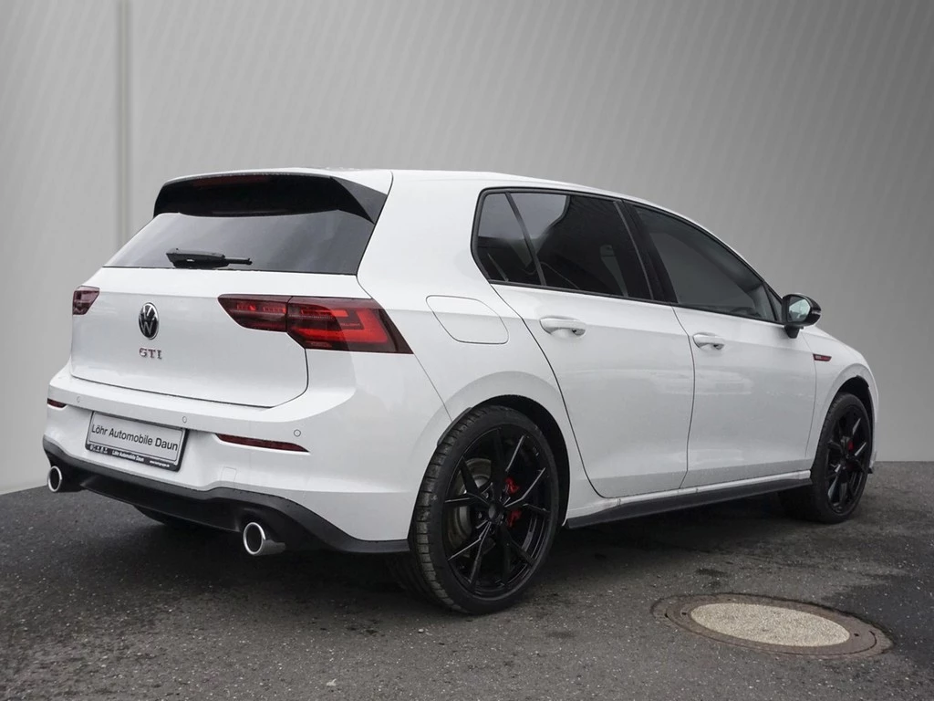 Volkswagen Golf GTI 2,0 l TSI 180 kW 7-DSG GTI