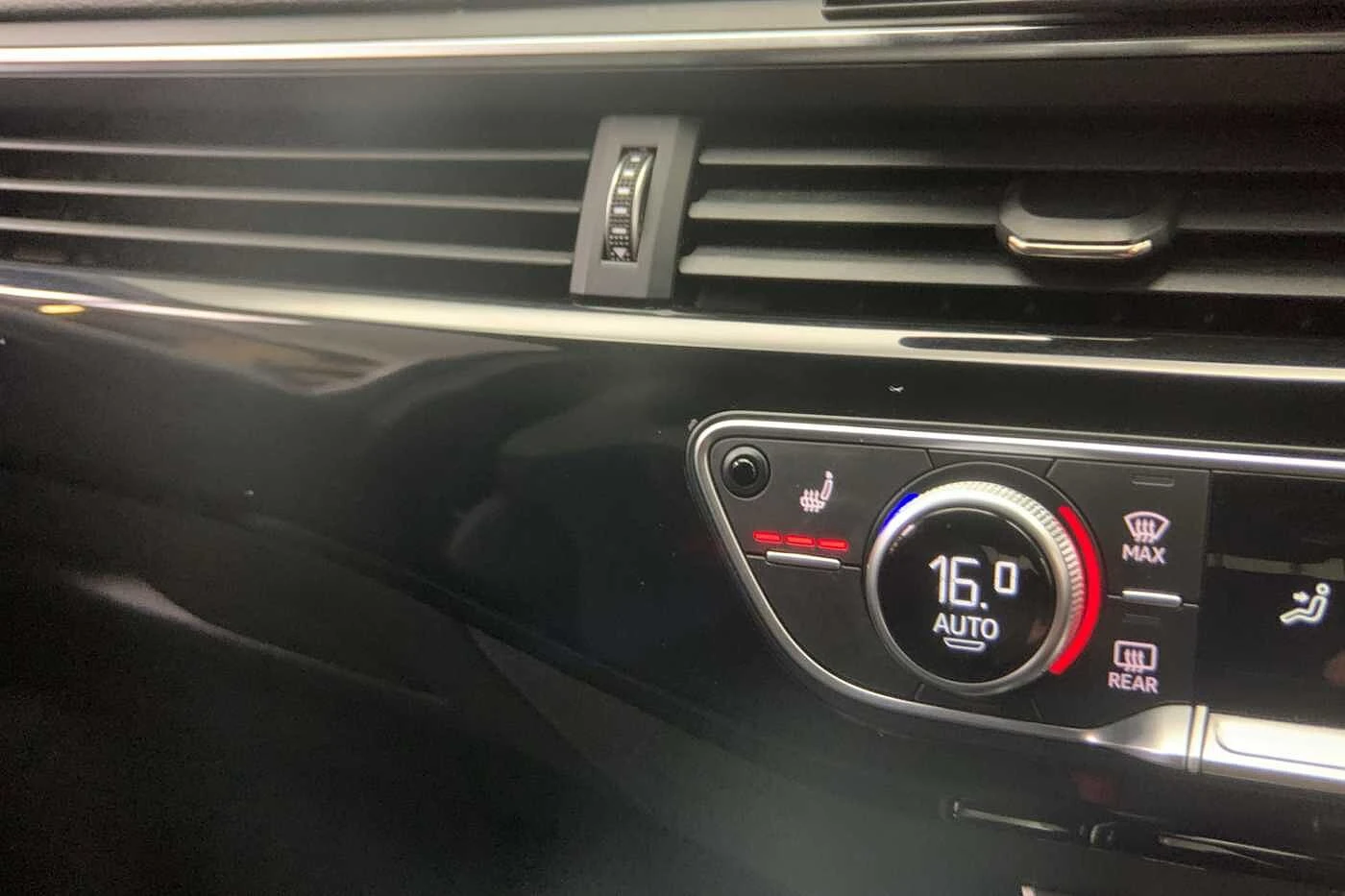 Audi-A4-image-17