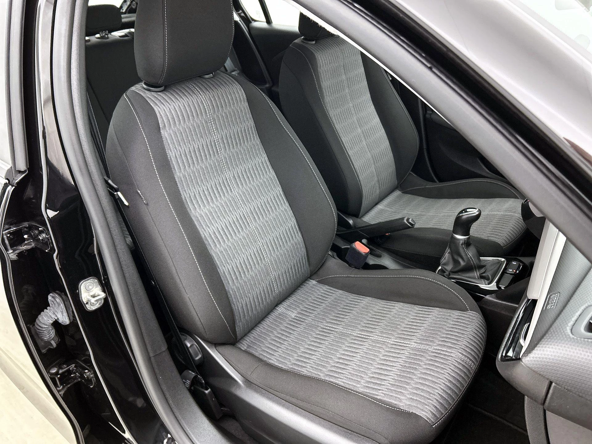 Opel-Corsa-image-35