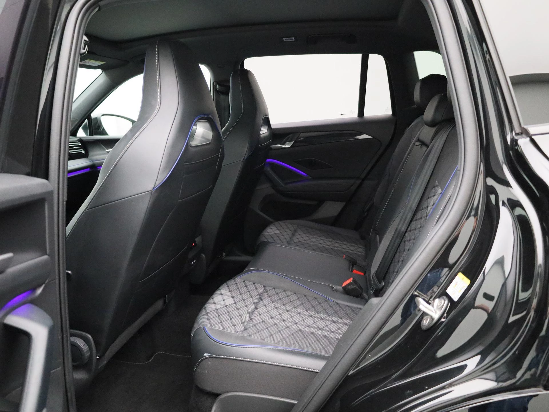Volkswagen Tiguan 1.5 eHybrid R-Line Edition 272 PK|