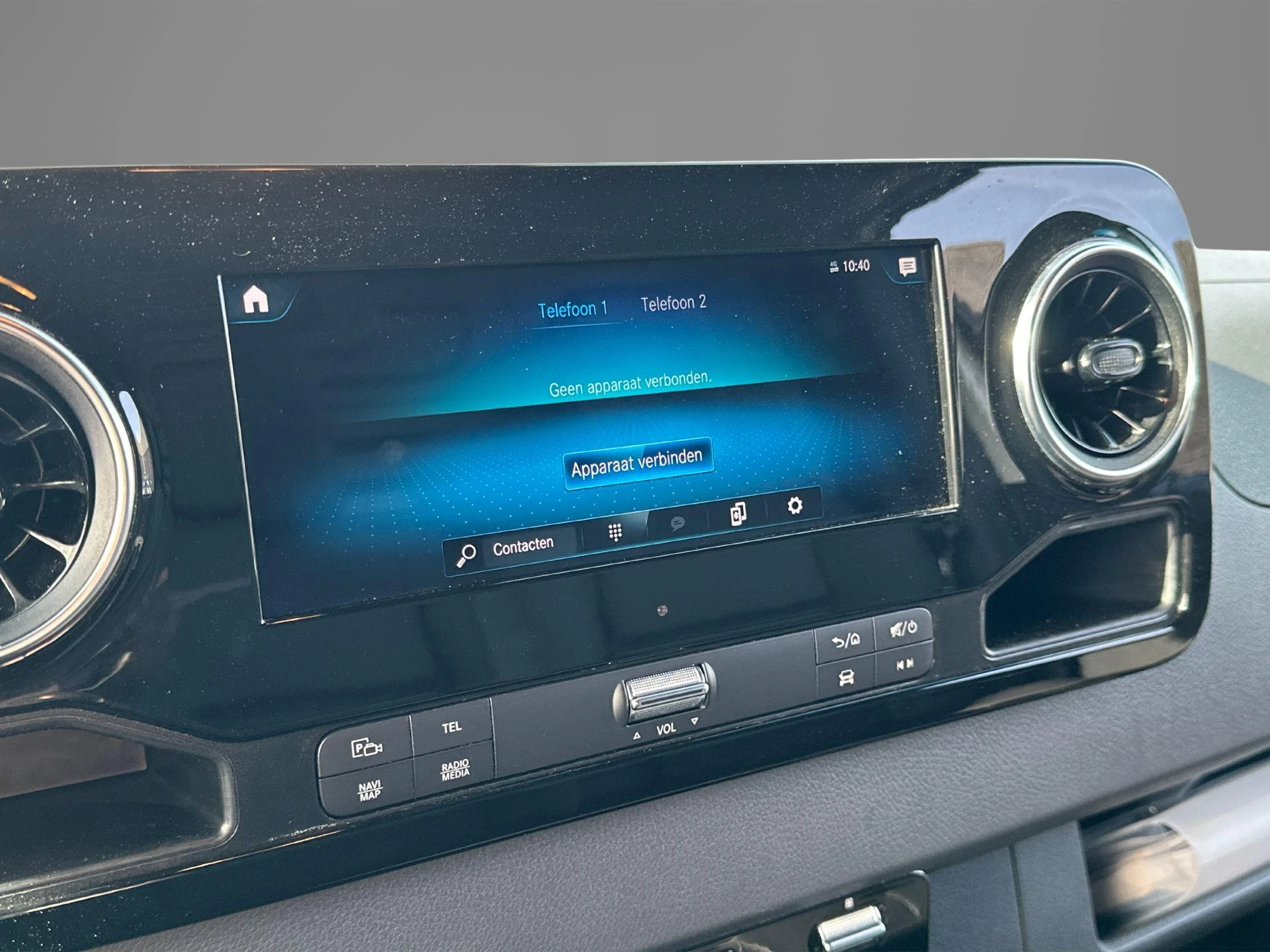 Mercedes-Benz-Sprinter-image-11