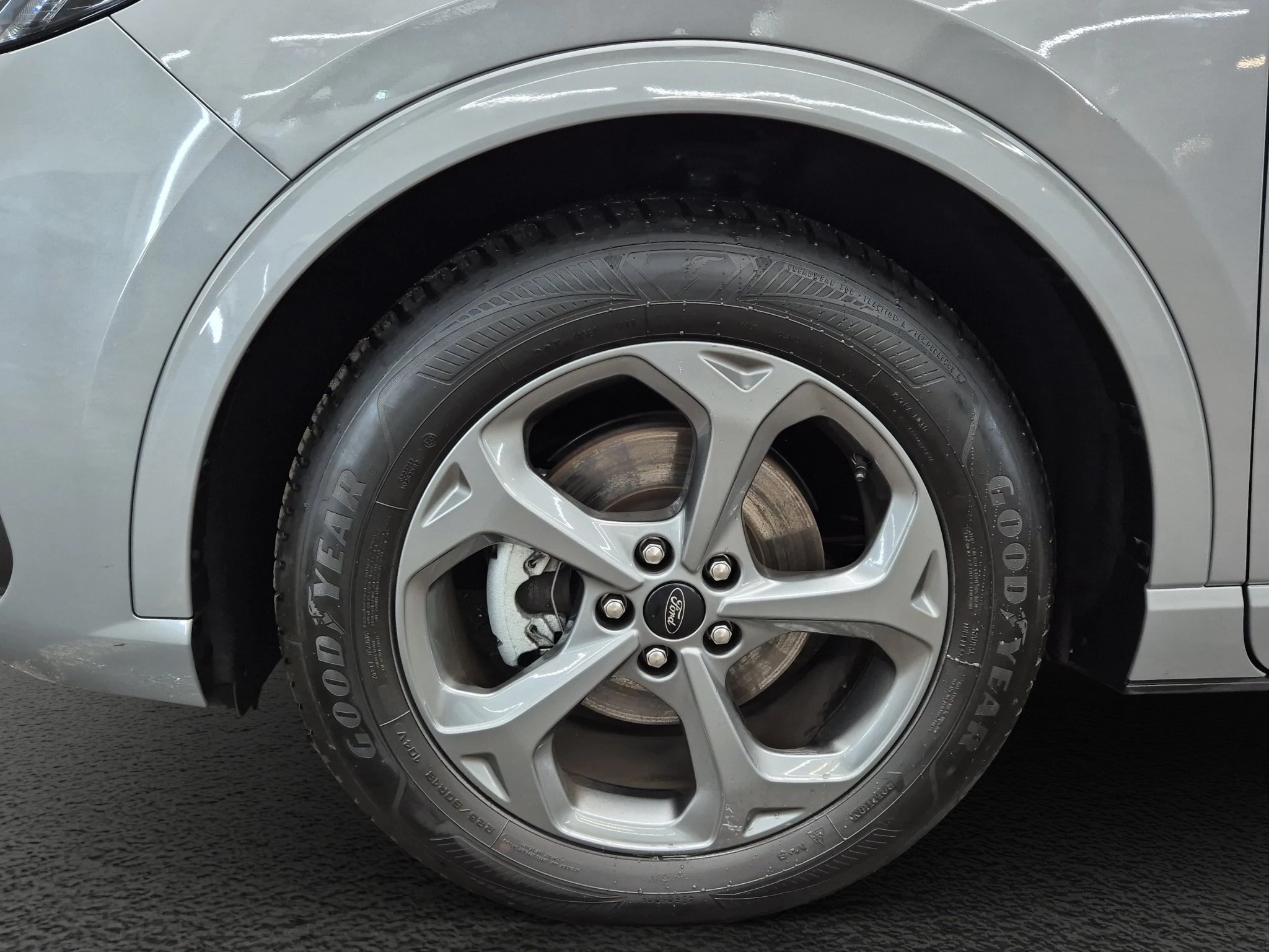 Ford Kuga ST-Line Aut.*KAM*LED-MATRIX*NAVI*GRA*WINTER-PKT.