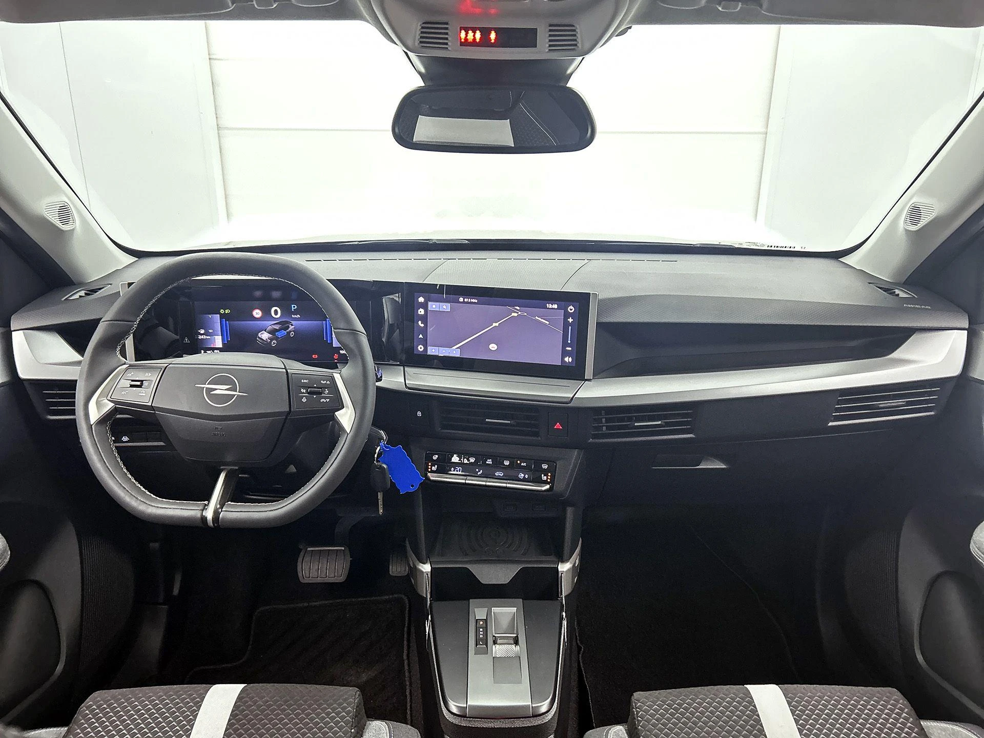 Opel-Frontera-image-21