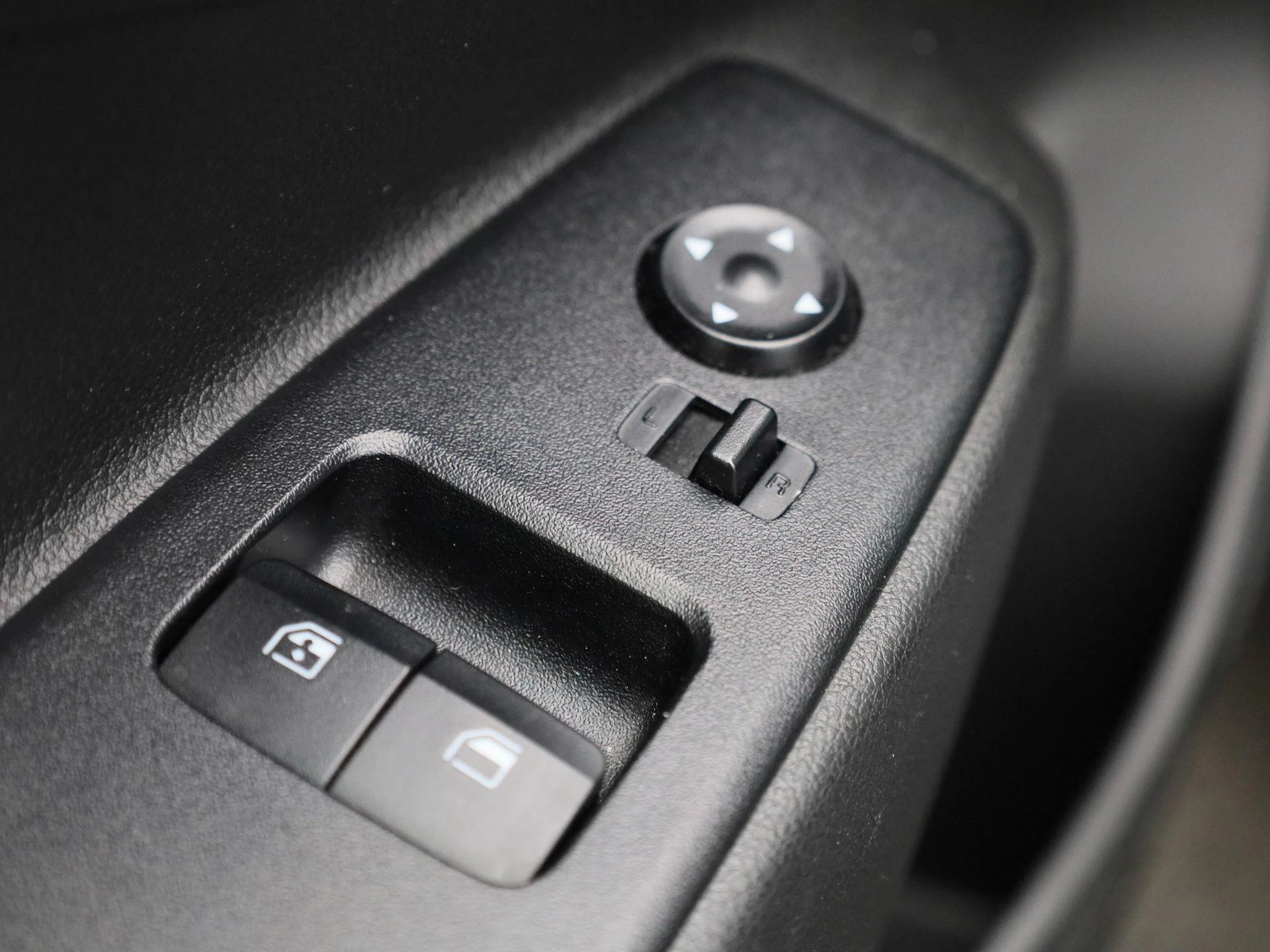 Hyundai-i10-image-27