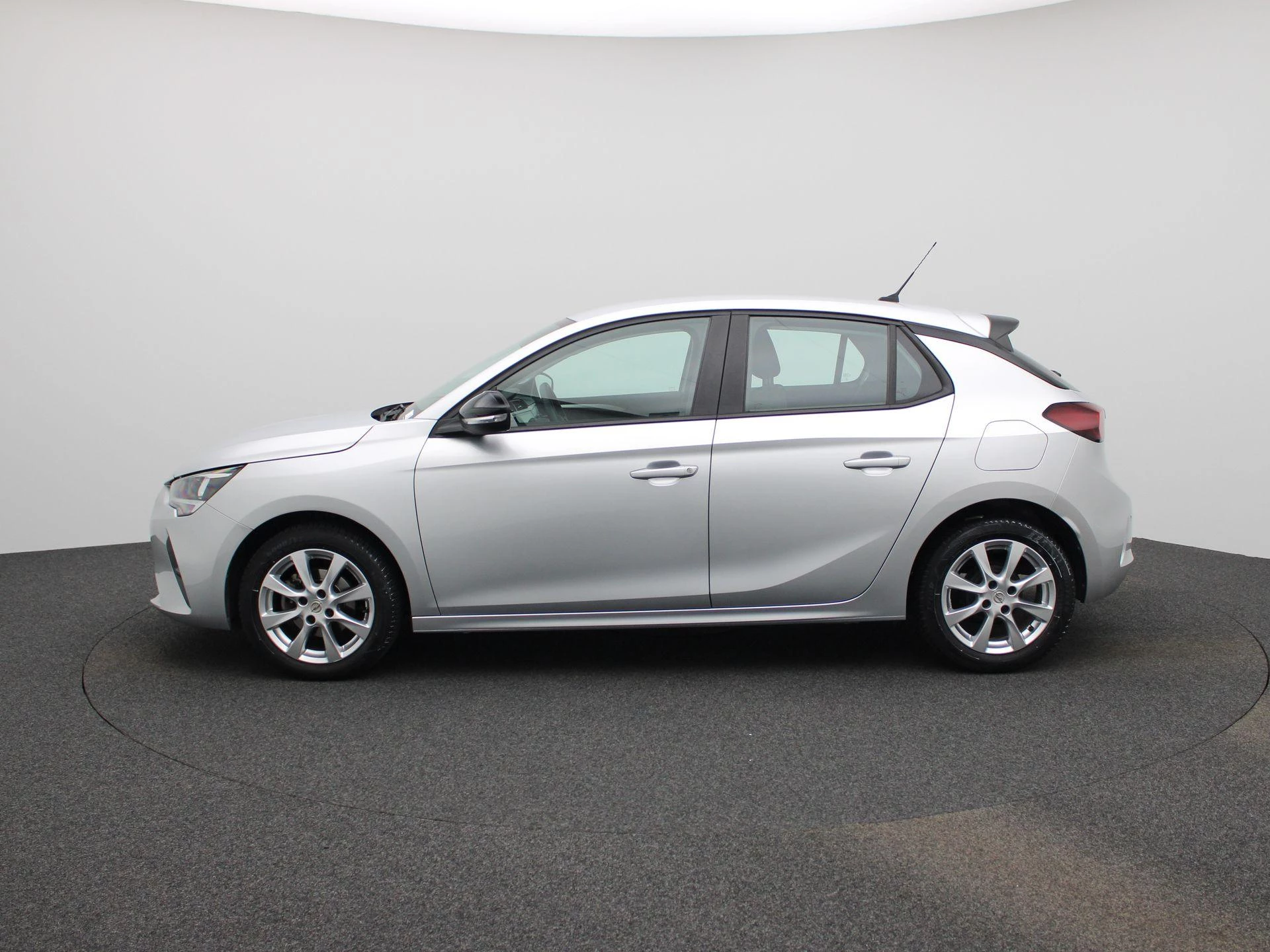 Opel-Corsa-image-3