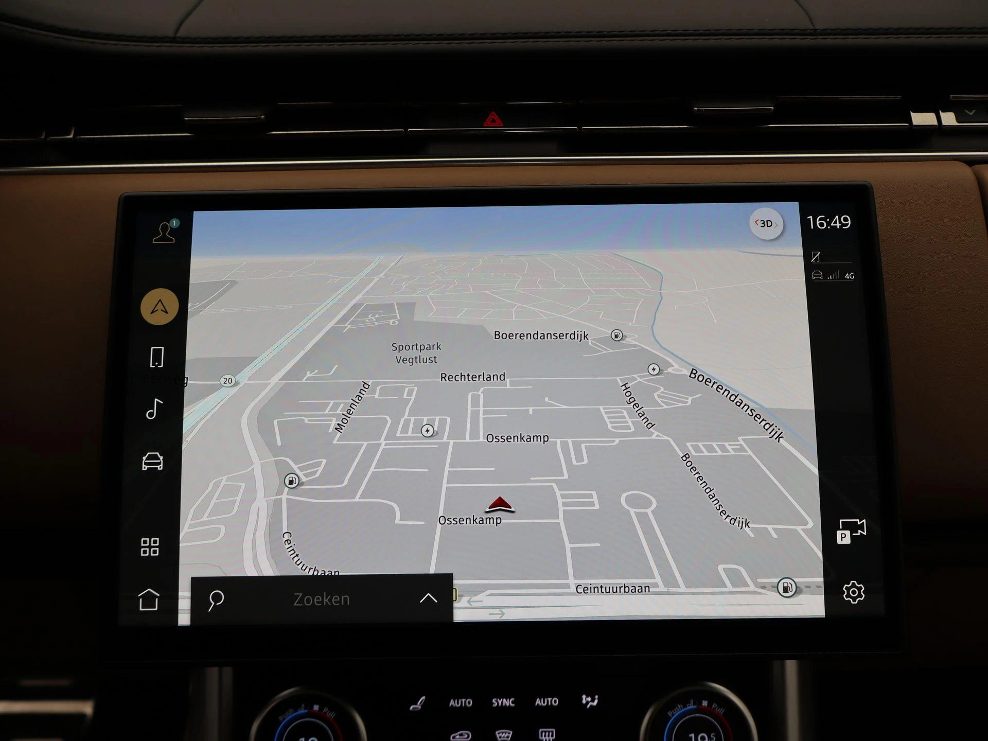 Land Rover-Range Rover-image-27