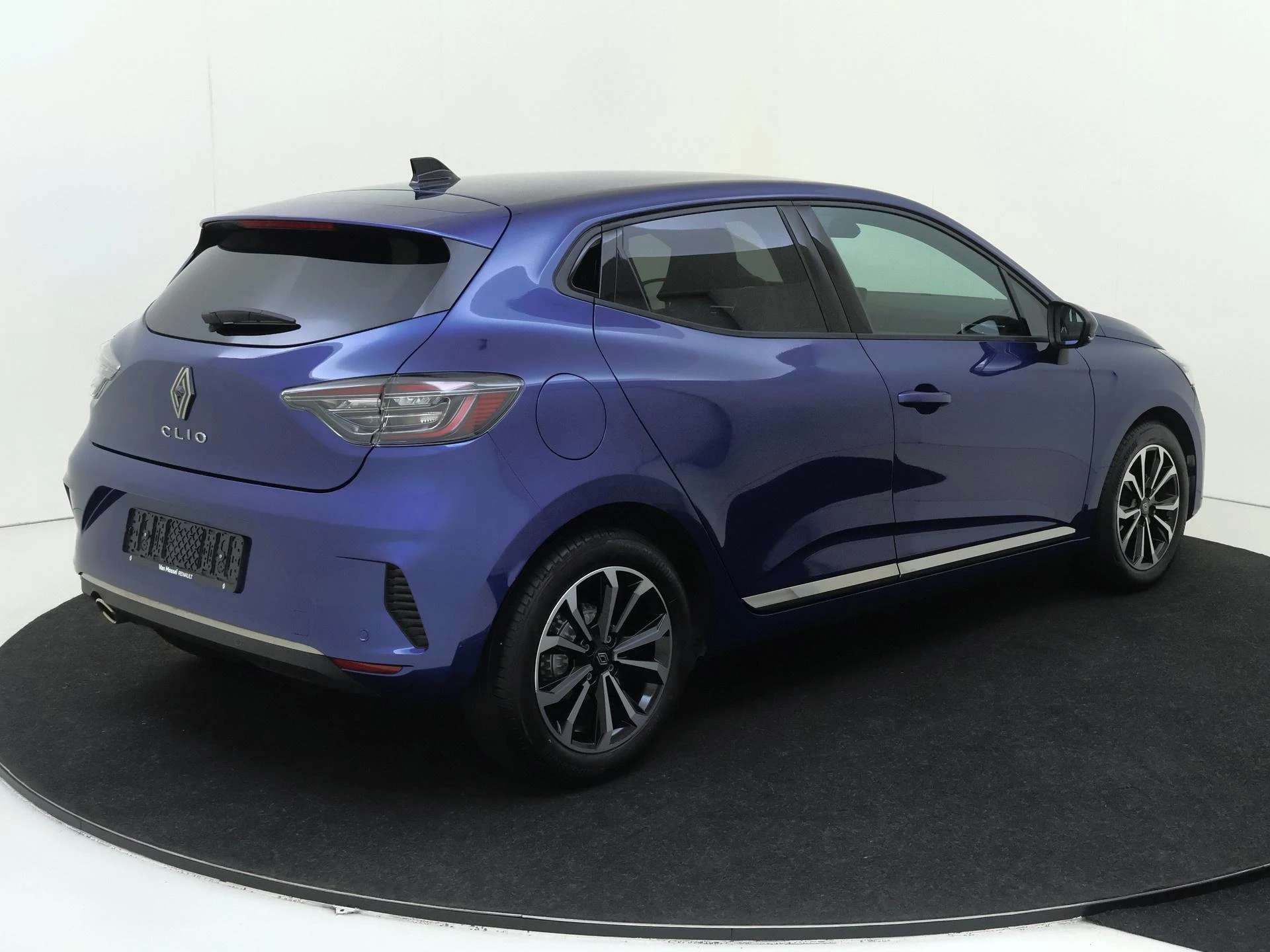 Renault-Clio-image-3