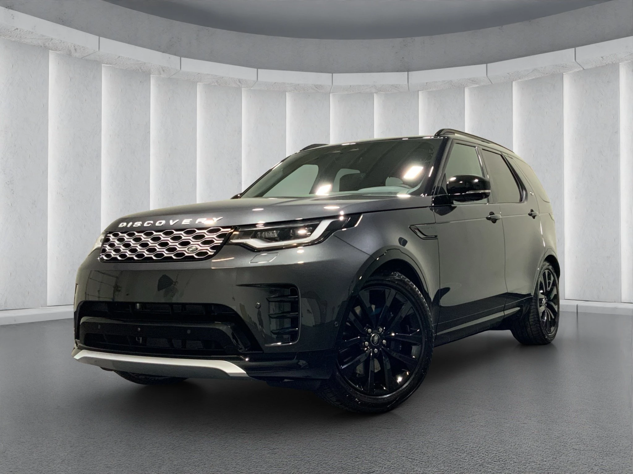 Land Rover-Discovery-image-0
