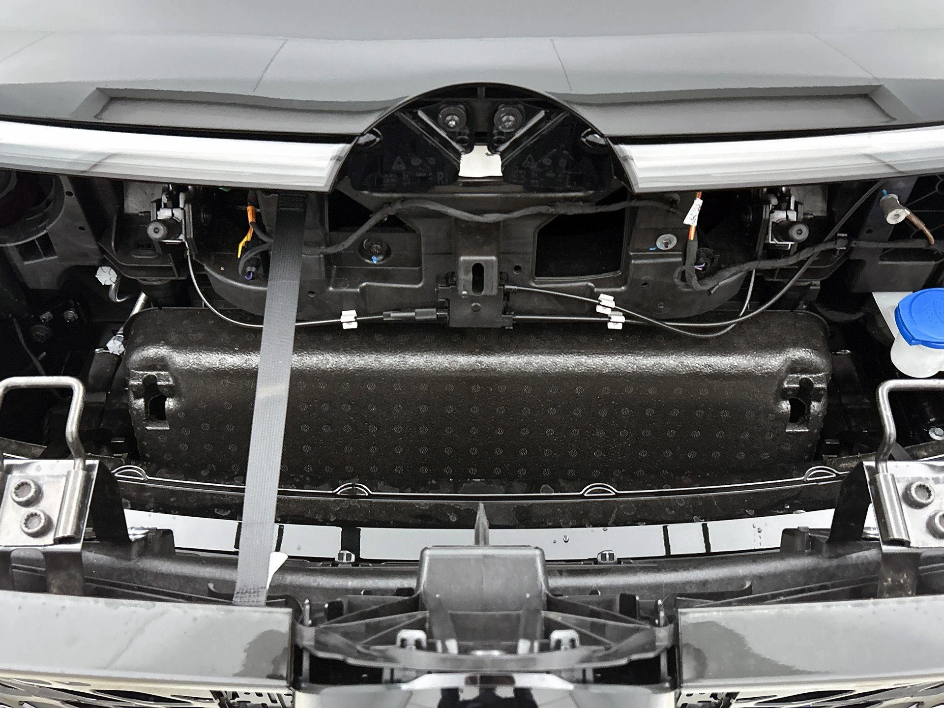 Volkswagen-ID. Buzz Cargo-image-32