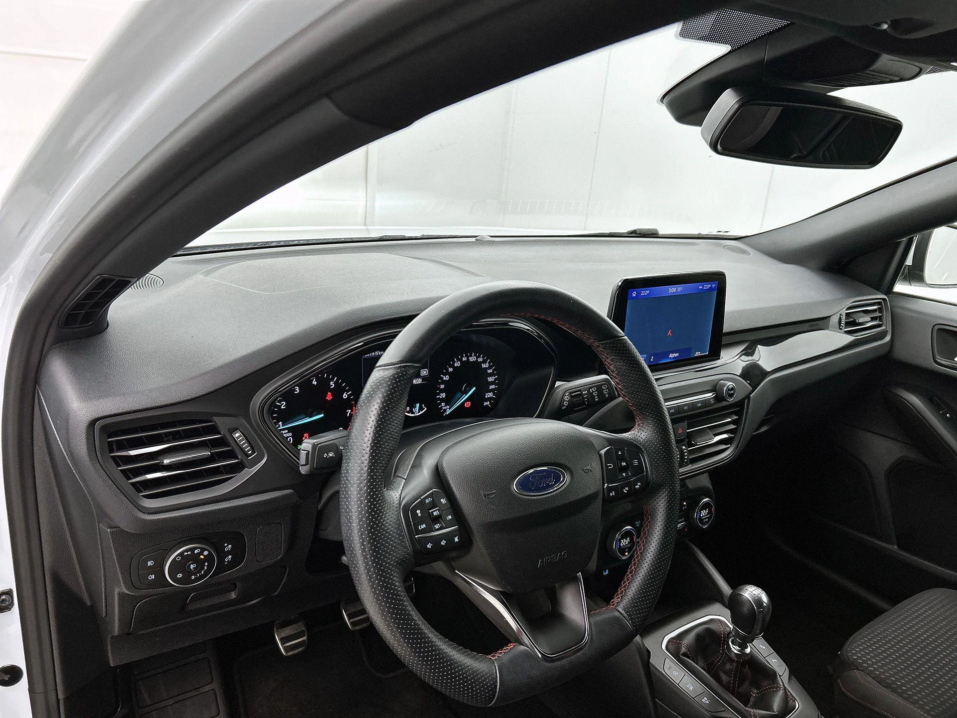 Ford Focus Wagon 1.0 EcoBoost ST Line Business