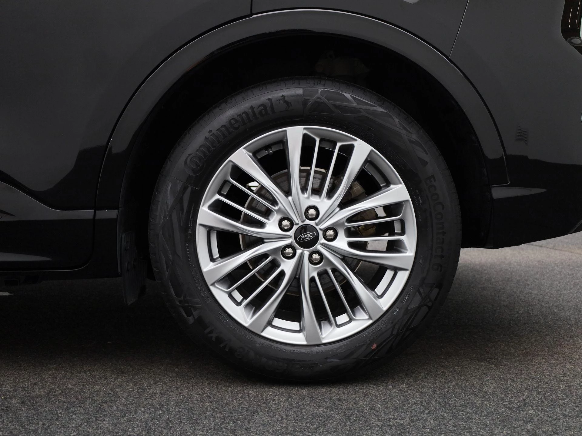 Ford-Kuga-image-12