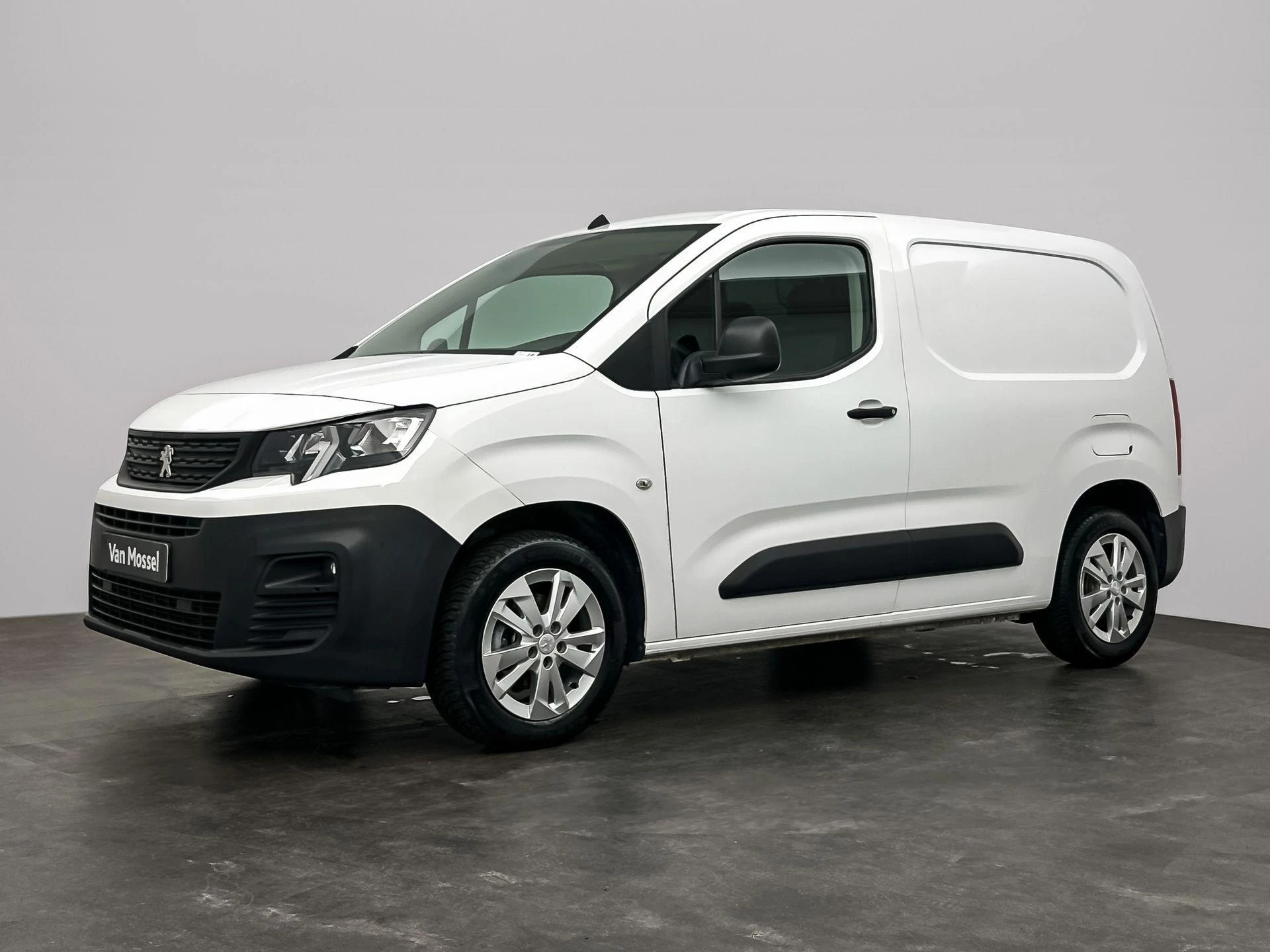 Peugeot-Partner-image-1