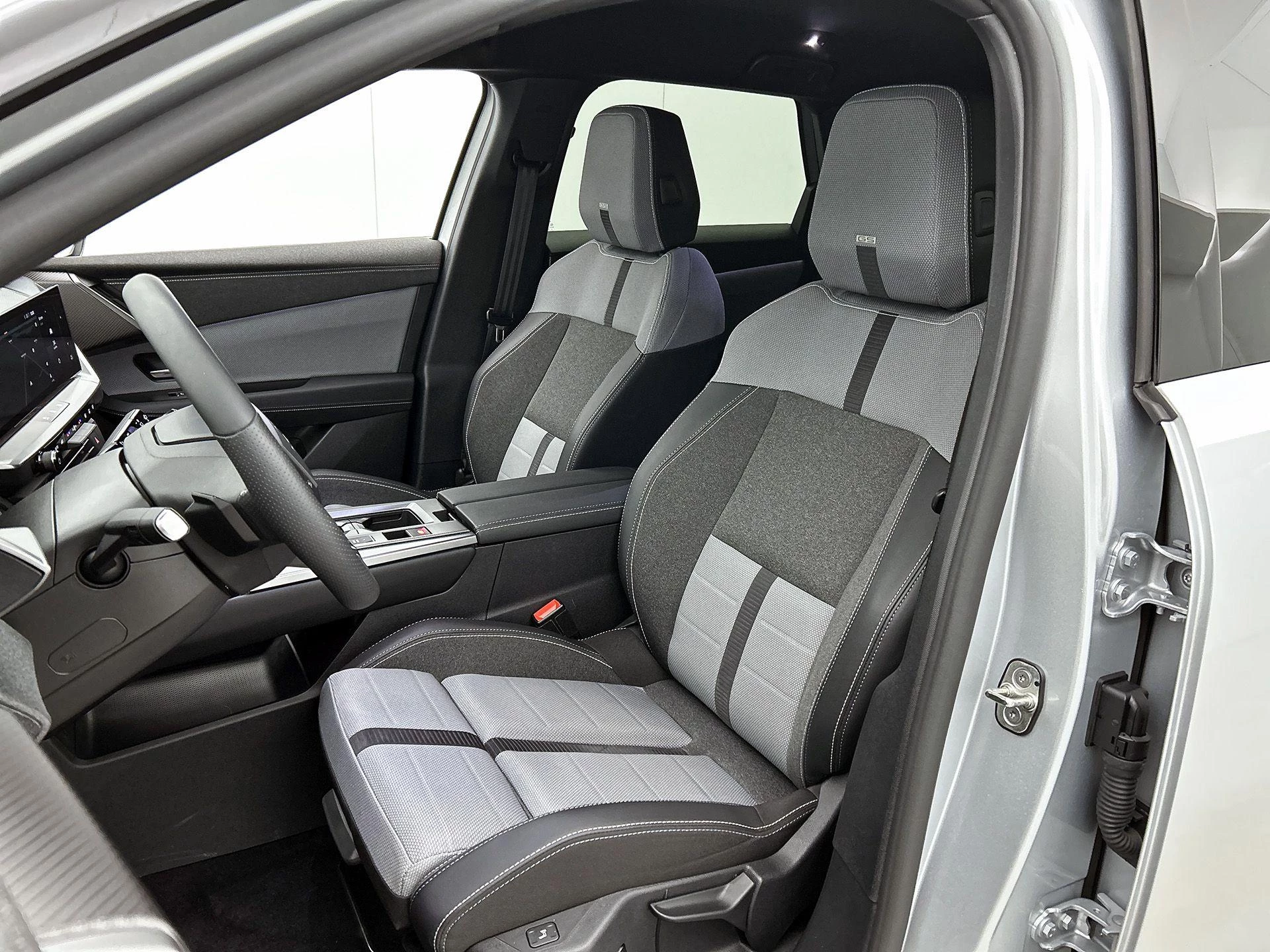 Opel-Grandland-image-22
