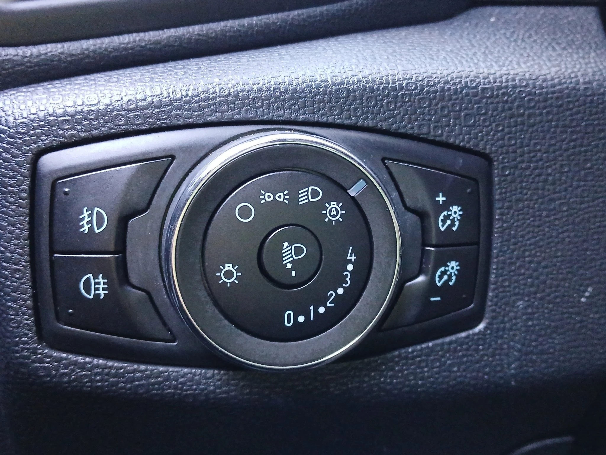 Ford-EcoSport-image-20