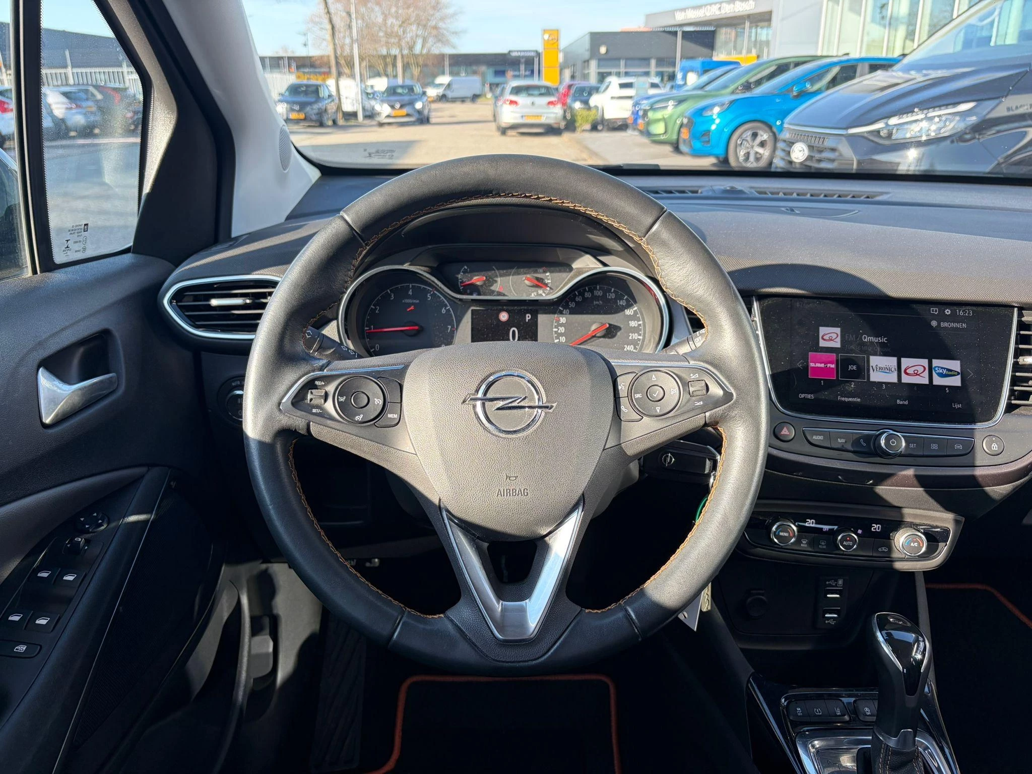 Opel-Crossland X-image-9