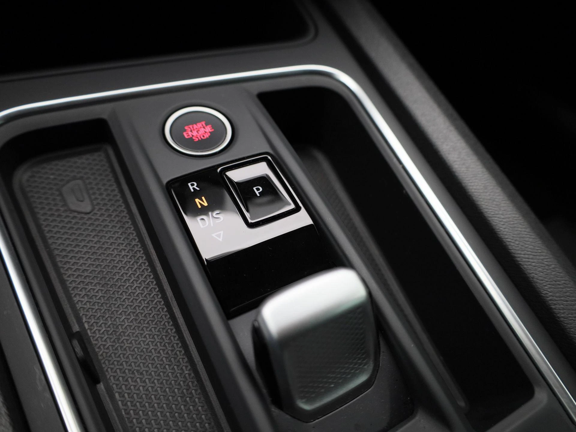 SEAT-Leon-image-20